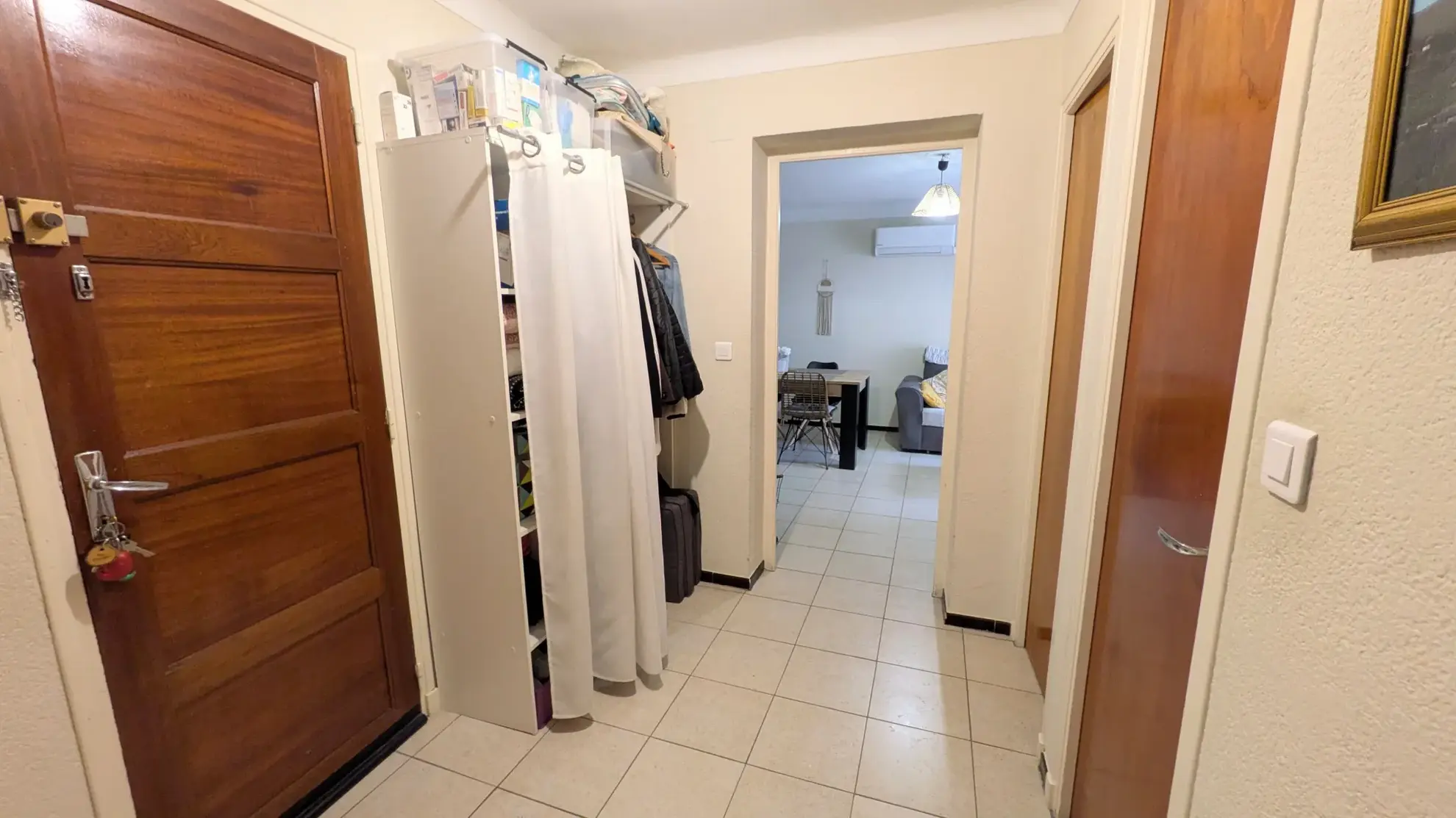 Maison avec deux appartements, dépendance et terrasse à Le Boulou 