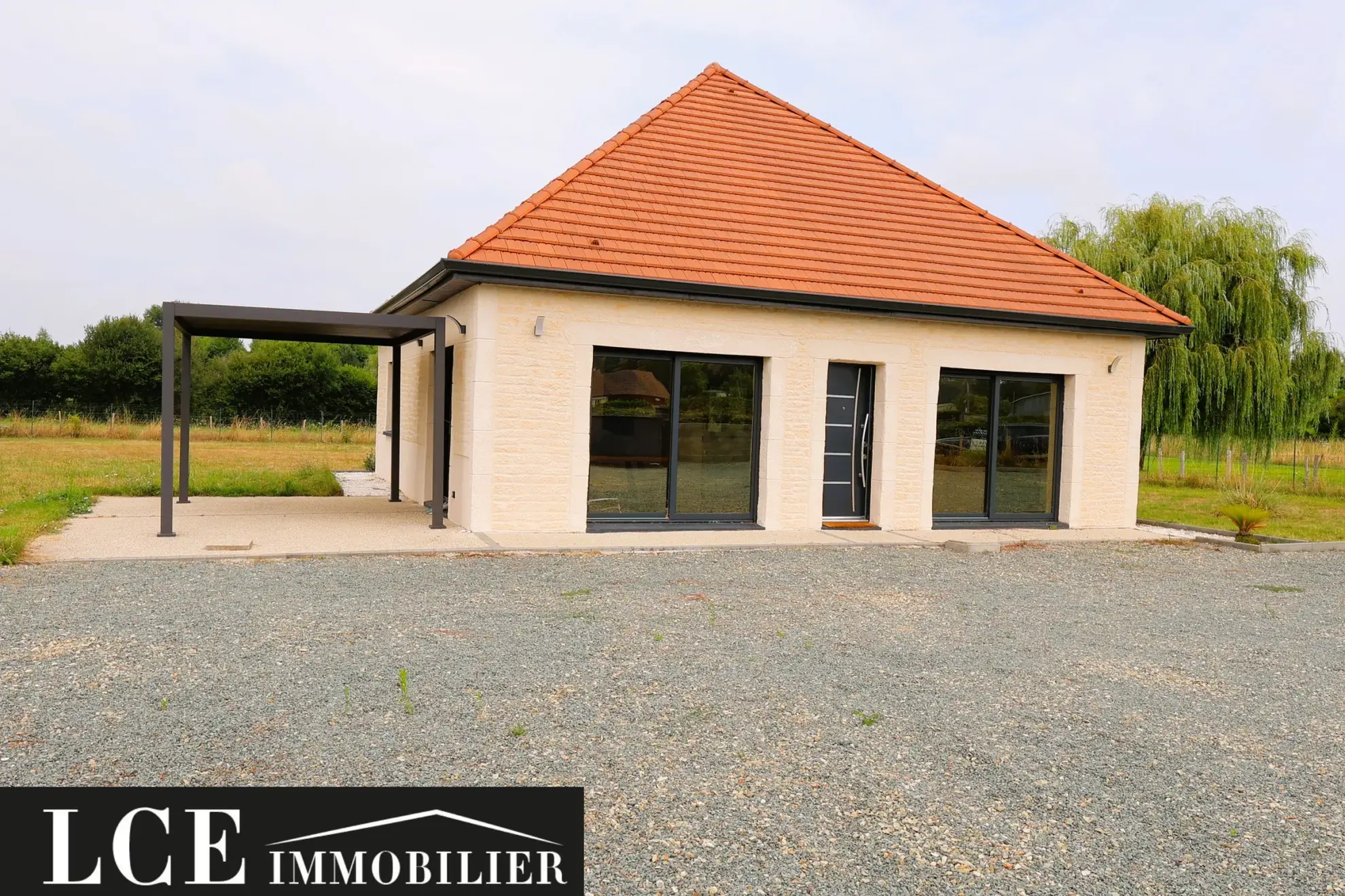 Vente maison de plain-pied à Lavaré – 86 m² avec terrain sécurisé