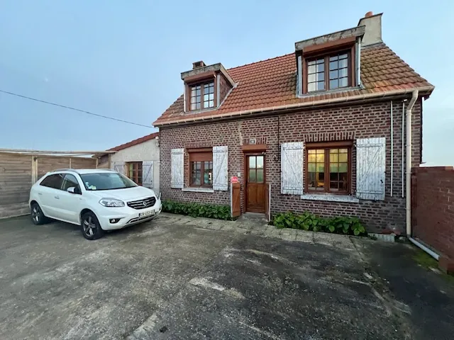 Maison à vendre à Cayeux-sur-mer avec vue sur les falaises du Tréport