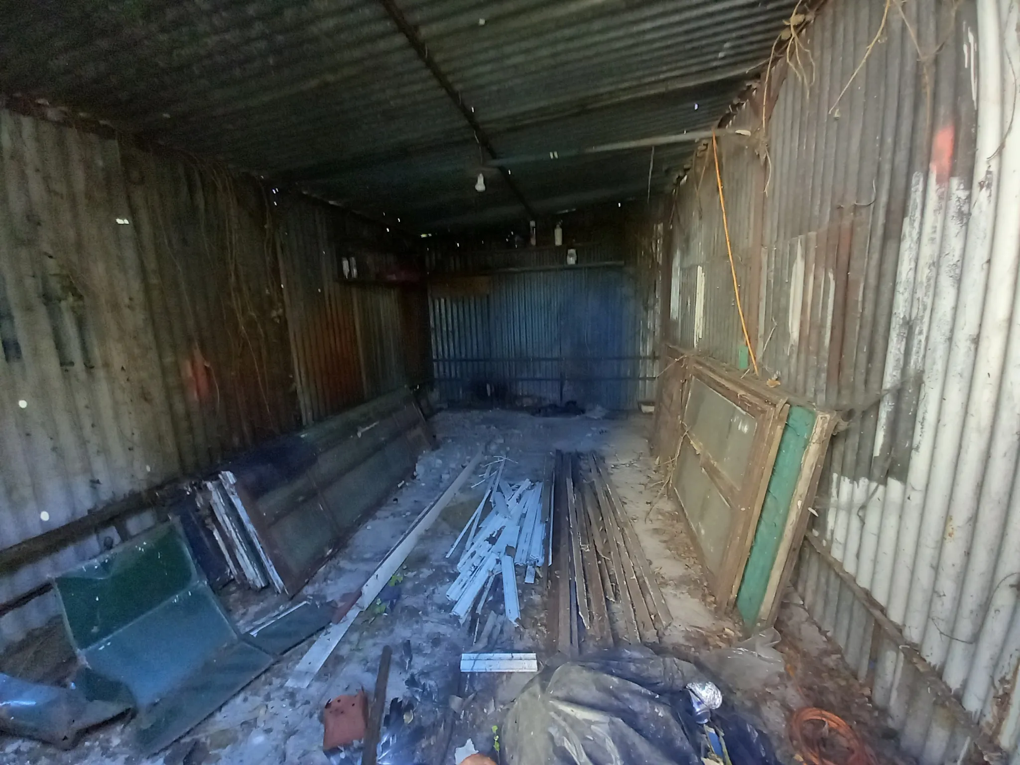 Maison indépendante à vendre à Decize (58300) avec jardin et potentiel d’aménagement 