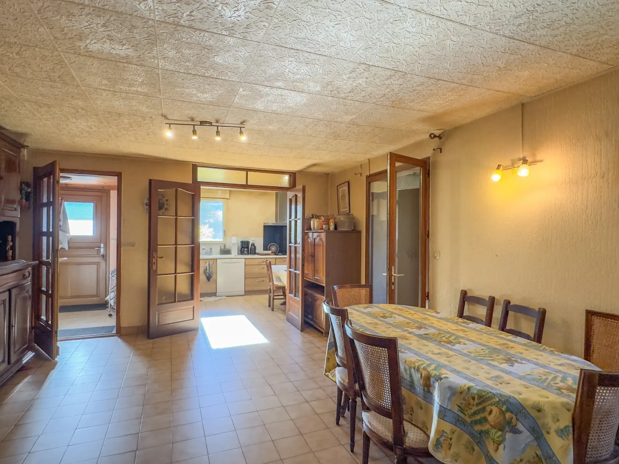 Maison individuelle de 110 m² avec grand terrain à Veyras, Ardèche 