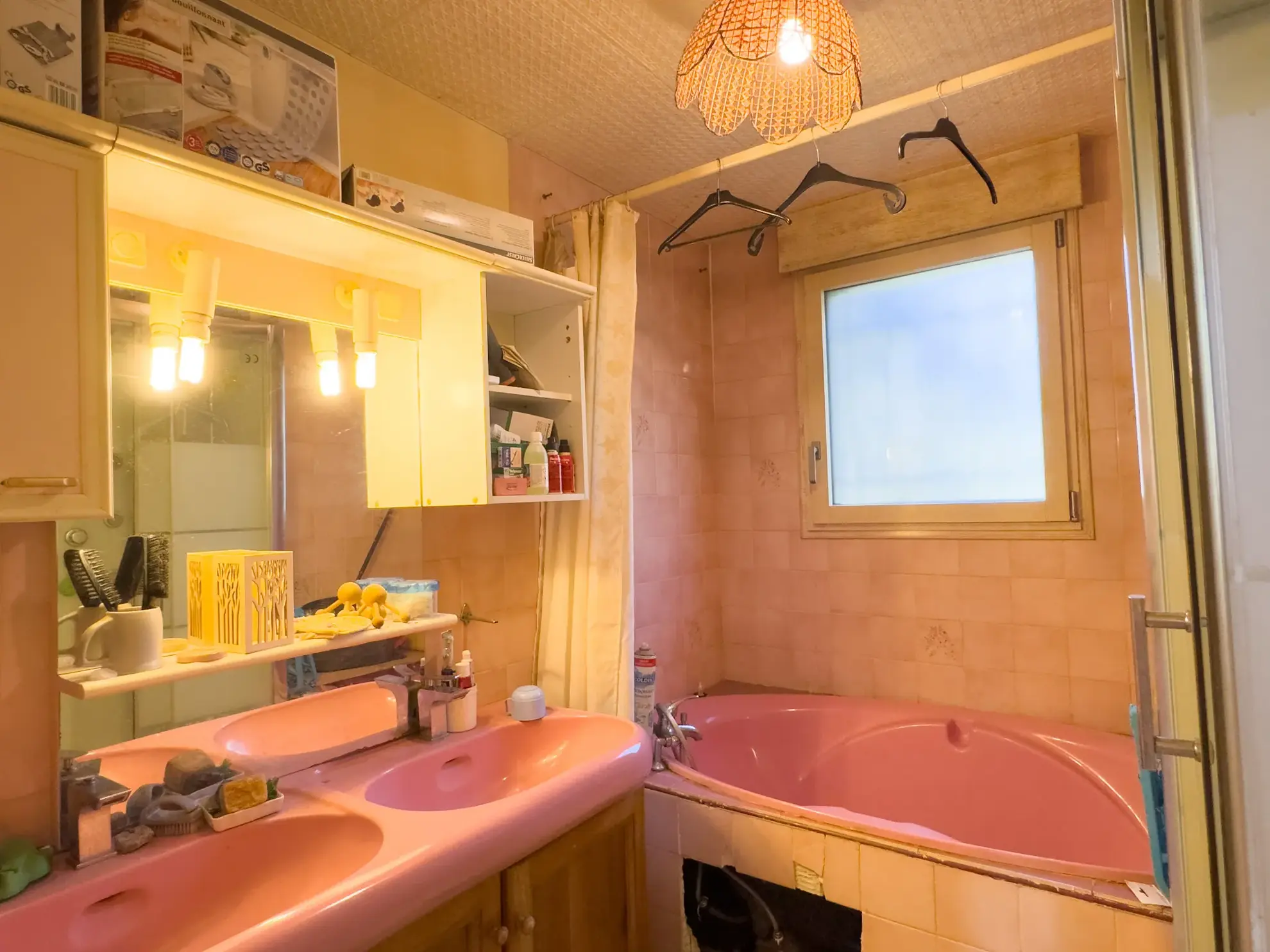 Maison individuelle de 110 m² avec grand terrain à Veyras, Ardèche 