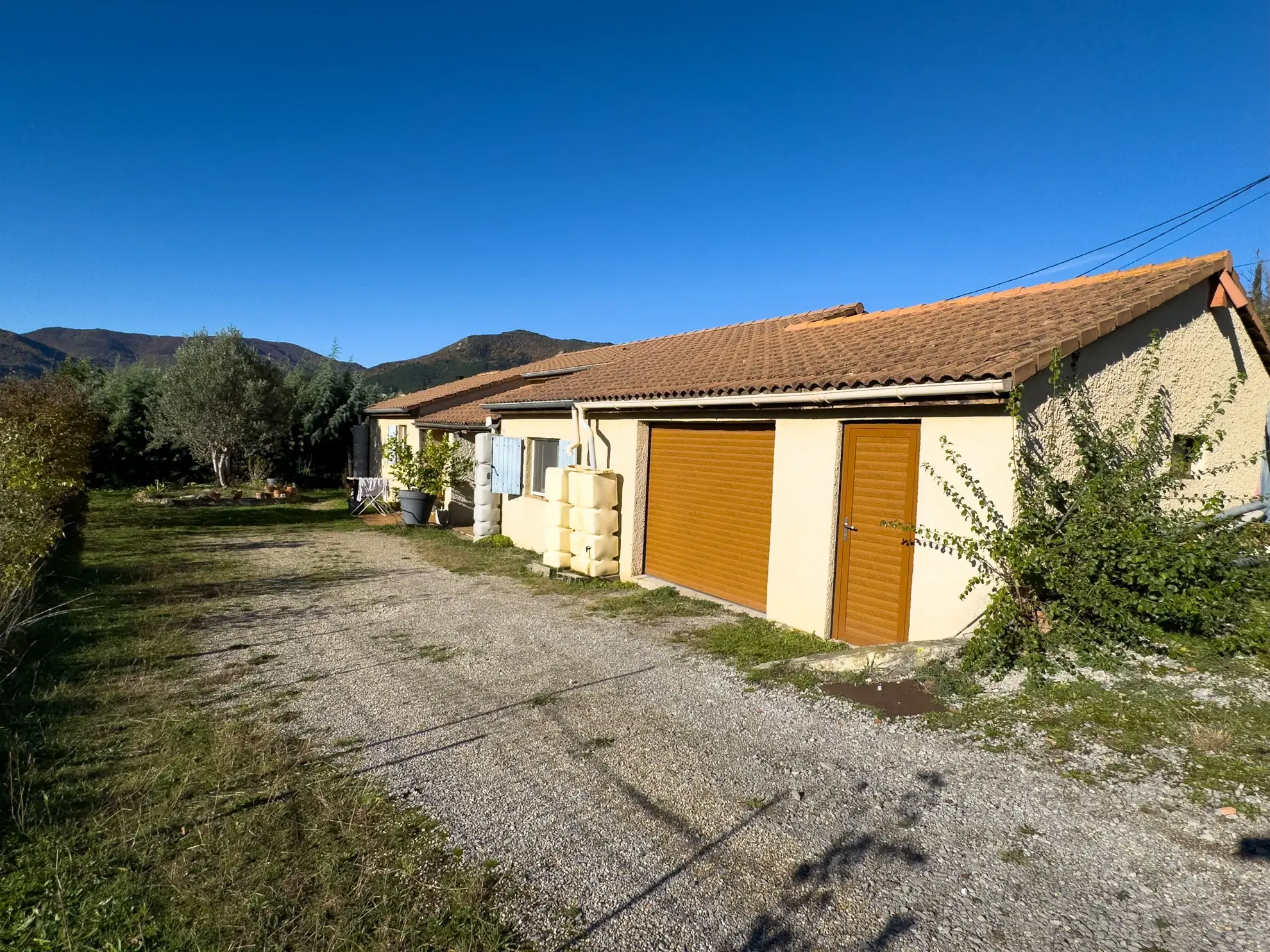 Maison individuelle de 110 m² avec grand terrain à Veyras, Ardèche 