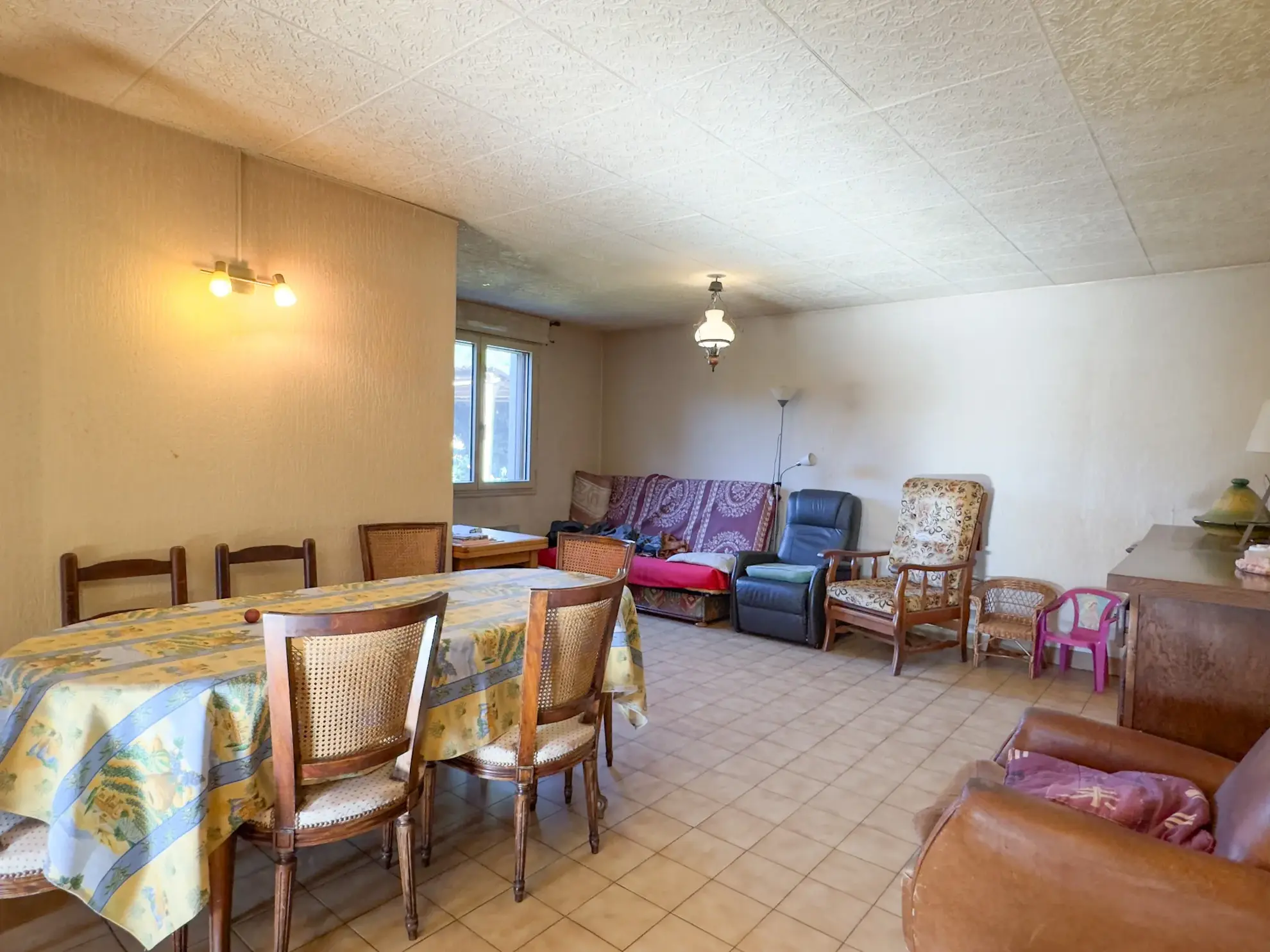 Maison individuelle de 110 m² avec grand terrain à Veyras, Ardèche 