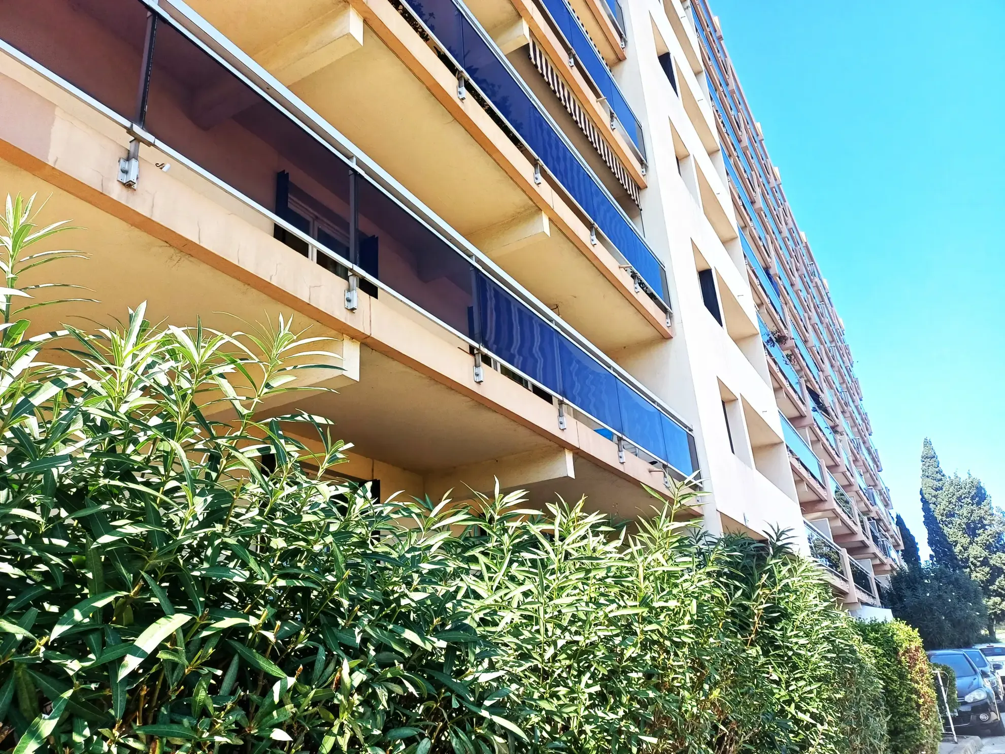 Appartement 3 pièces lumineux avec terrasse à Toulon 