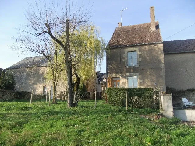 Maison de campagne à Vigno (58), 115m² habitable sur 1354m² de terrain clos