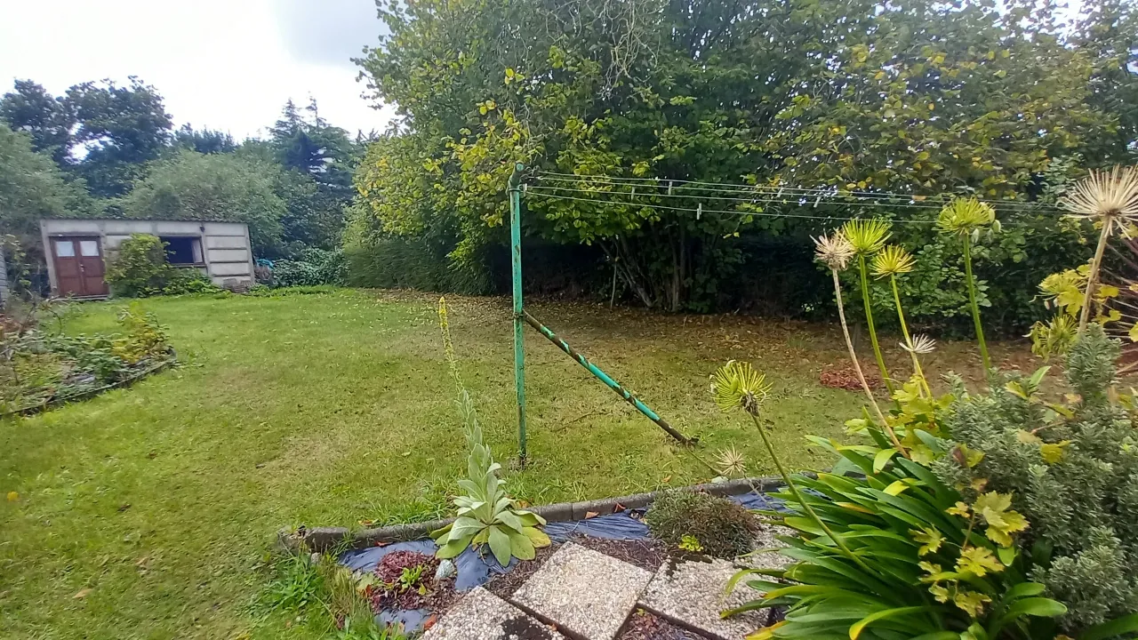 Belle maison en pierre proche de la mer à Paimpol avec jardin et garage
