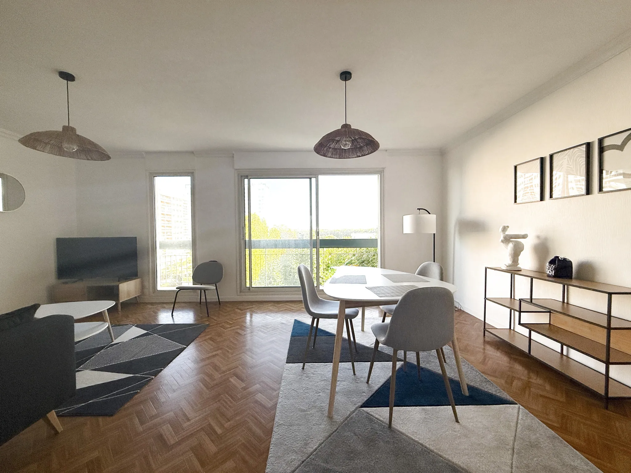 Appartement T4 rénové avec balcon, cave et parking à Nantes - Quartier Beaulieu 