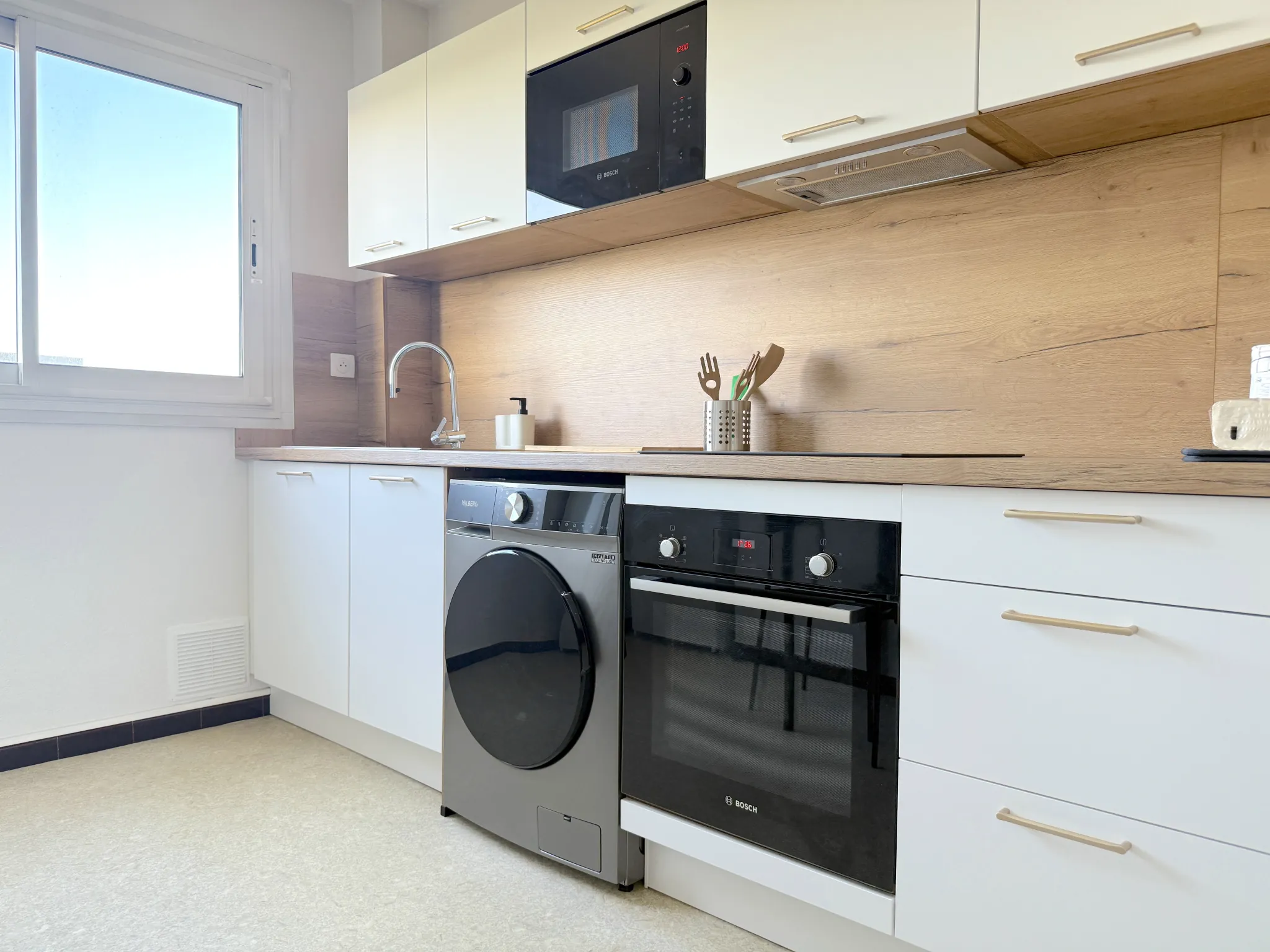 Appartement T4 rénové avec balcon, cave et parking à Nantes - Quartier Beaulieu 