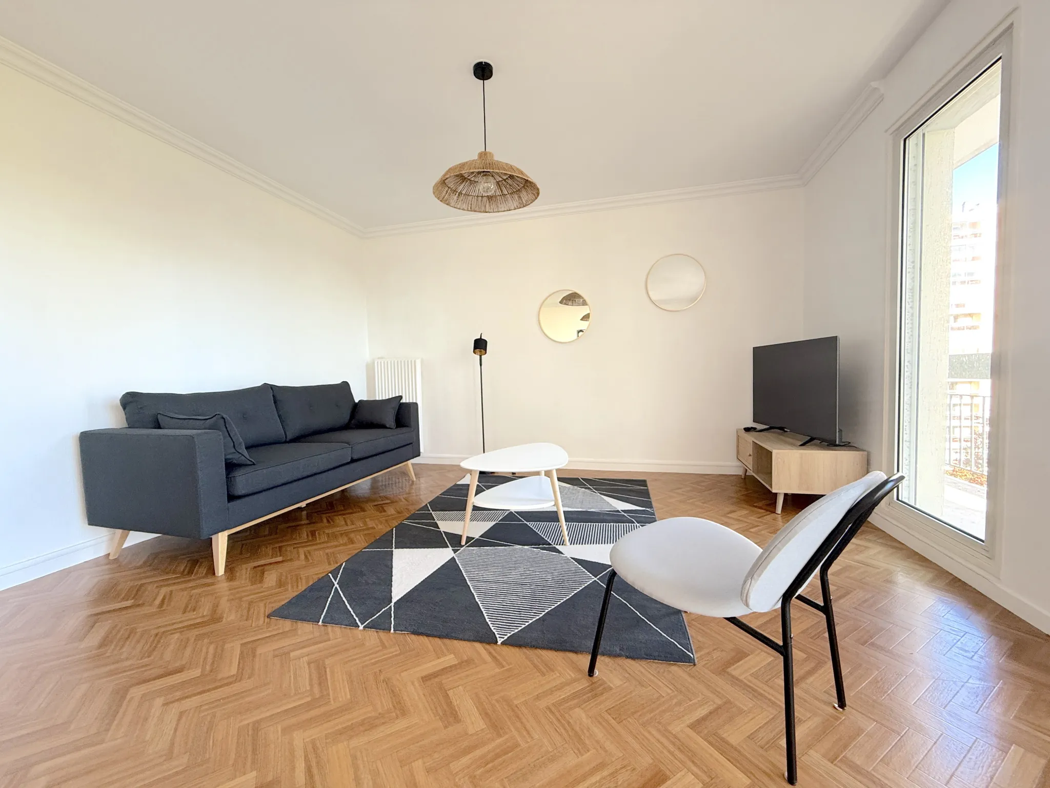 Appartement T4 rénové avec balcon, cave et parking à Nantes - Quartier Beaulieu 