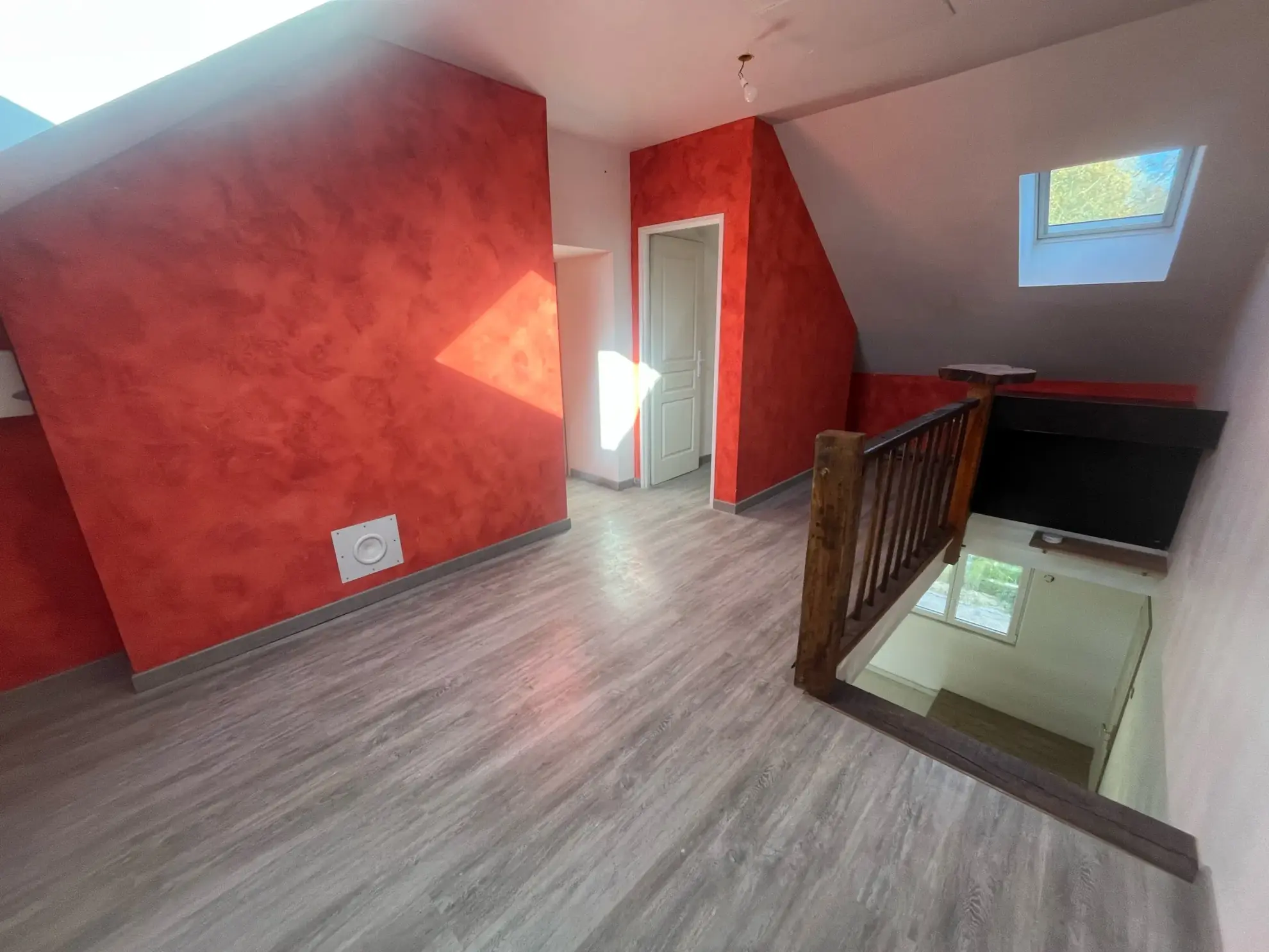 Maison de charme rénovée avec piscine et grand jardin à Taingy 