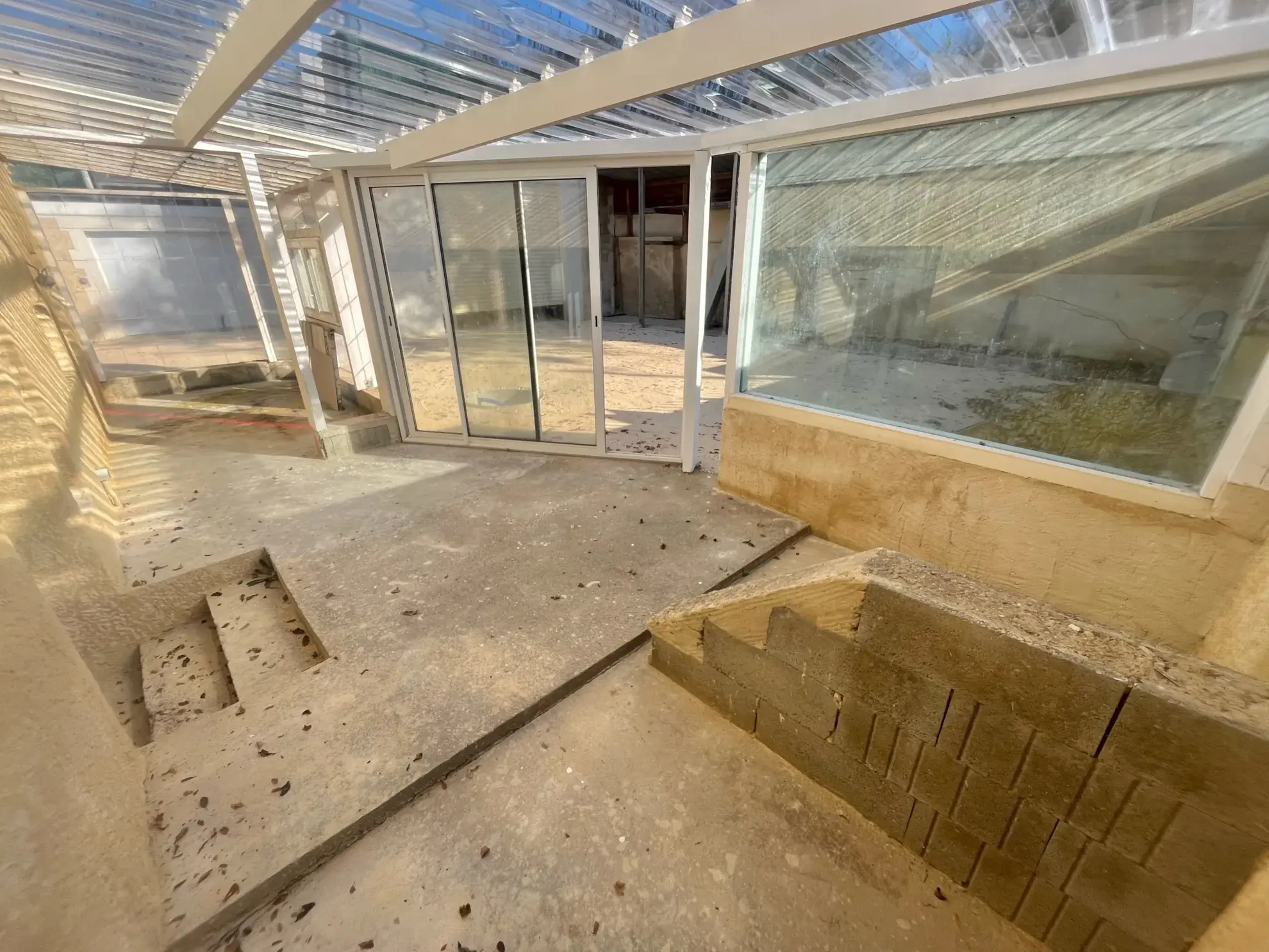 Maison de charme rénovée avec piscine et grand jardin à Taingy 