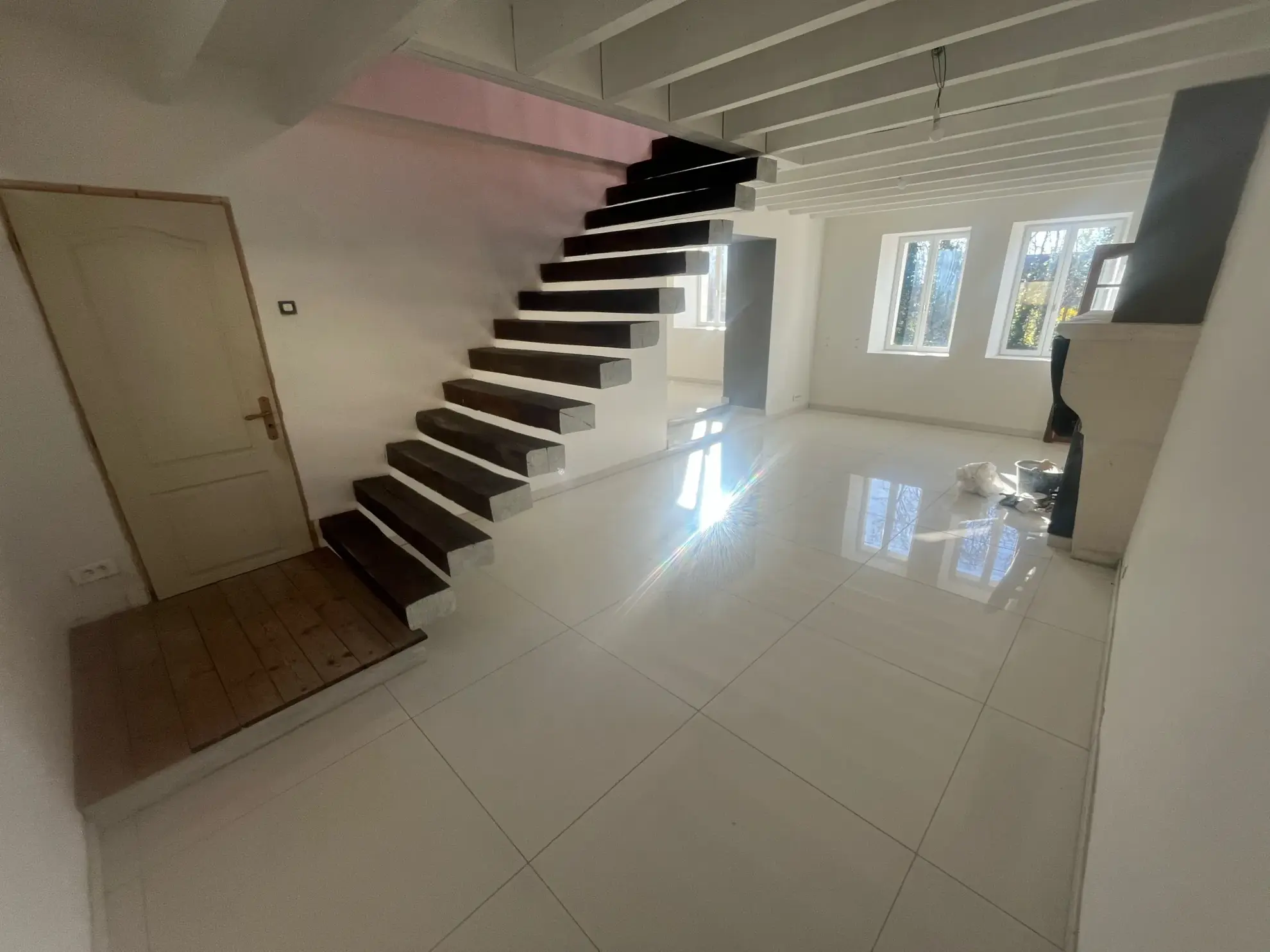 Maison de charme rénovée avec piscine et grand jardin à Taingy 