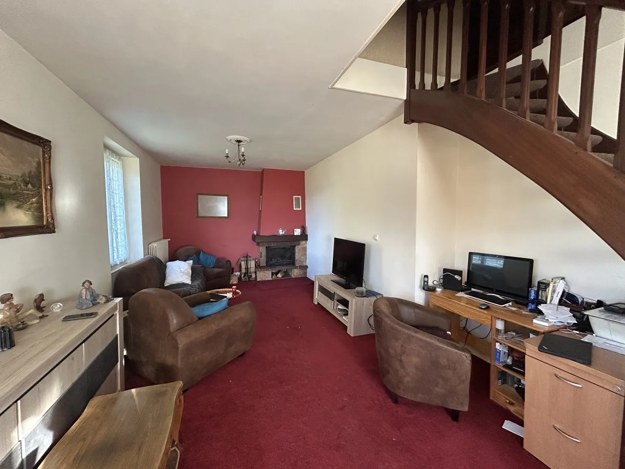 Belle maison en pierre avec 4 chambres à Marcillac-la-Croisille en Corrèze 