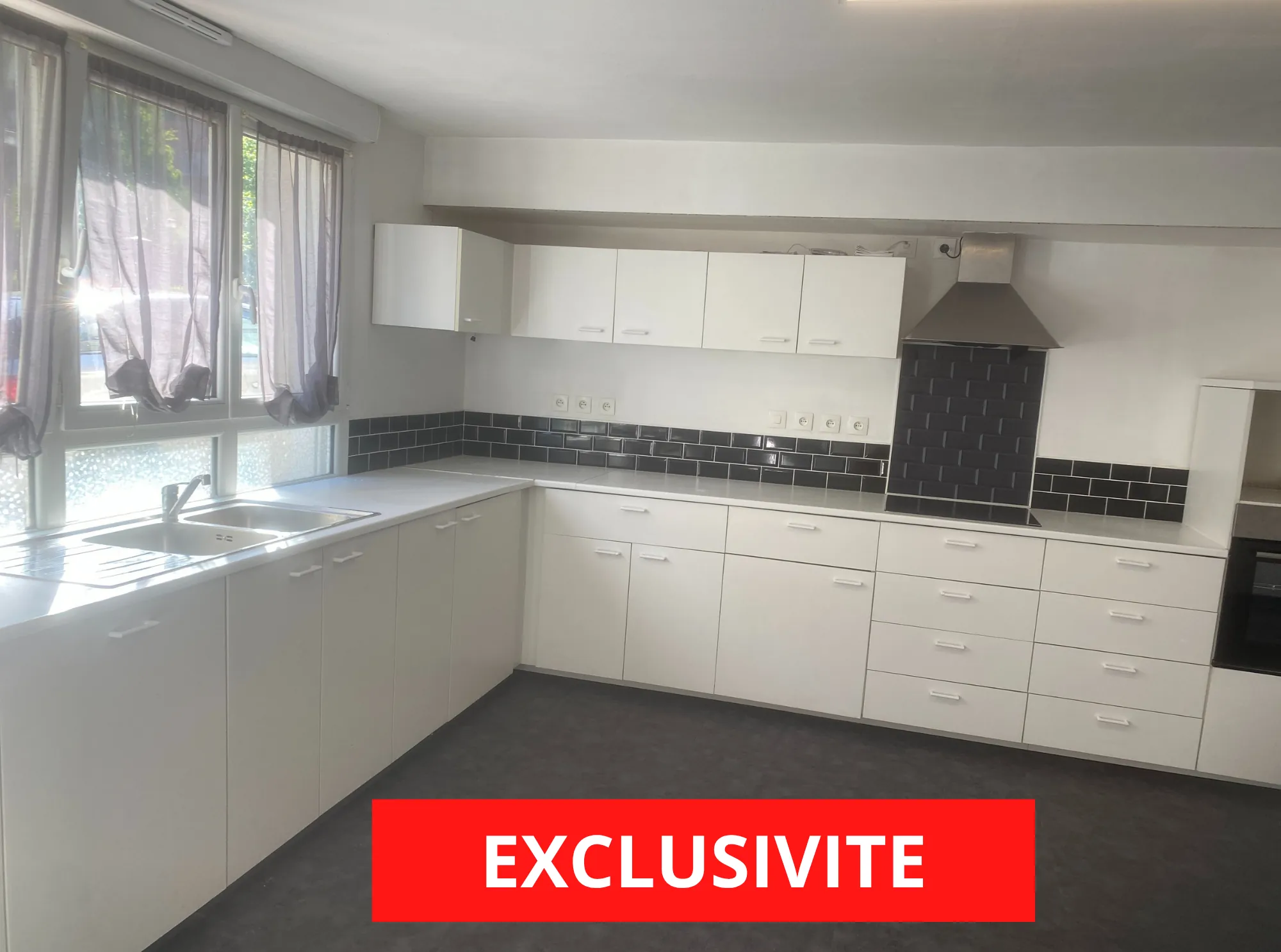 Charmante maison de ville à Elbeuf avec terrasse et vue forêt - 145 m²