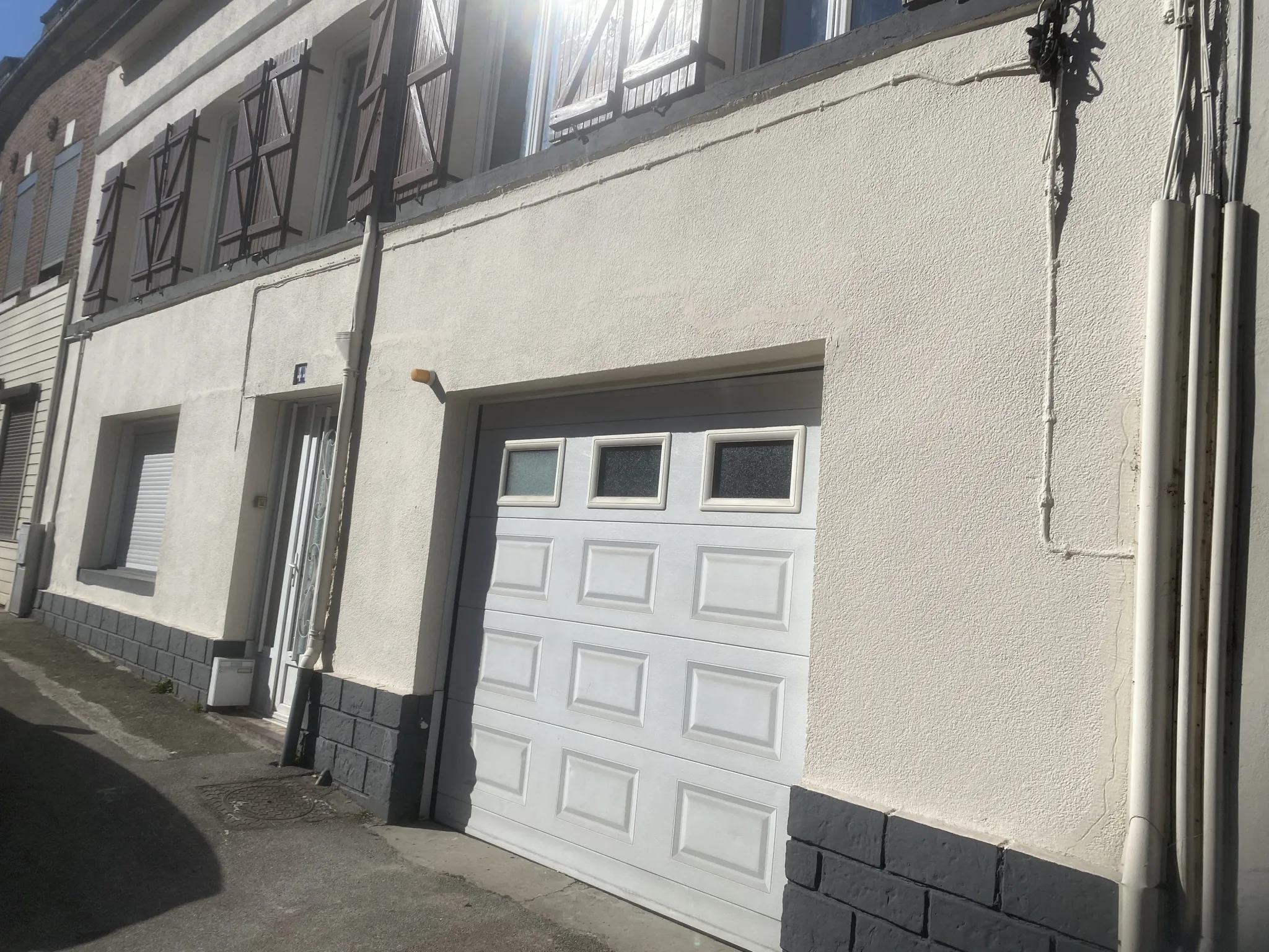 Charmante maison de ville à Elbeuf avec terrasse et vue forêt - 145 m² 