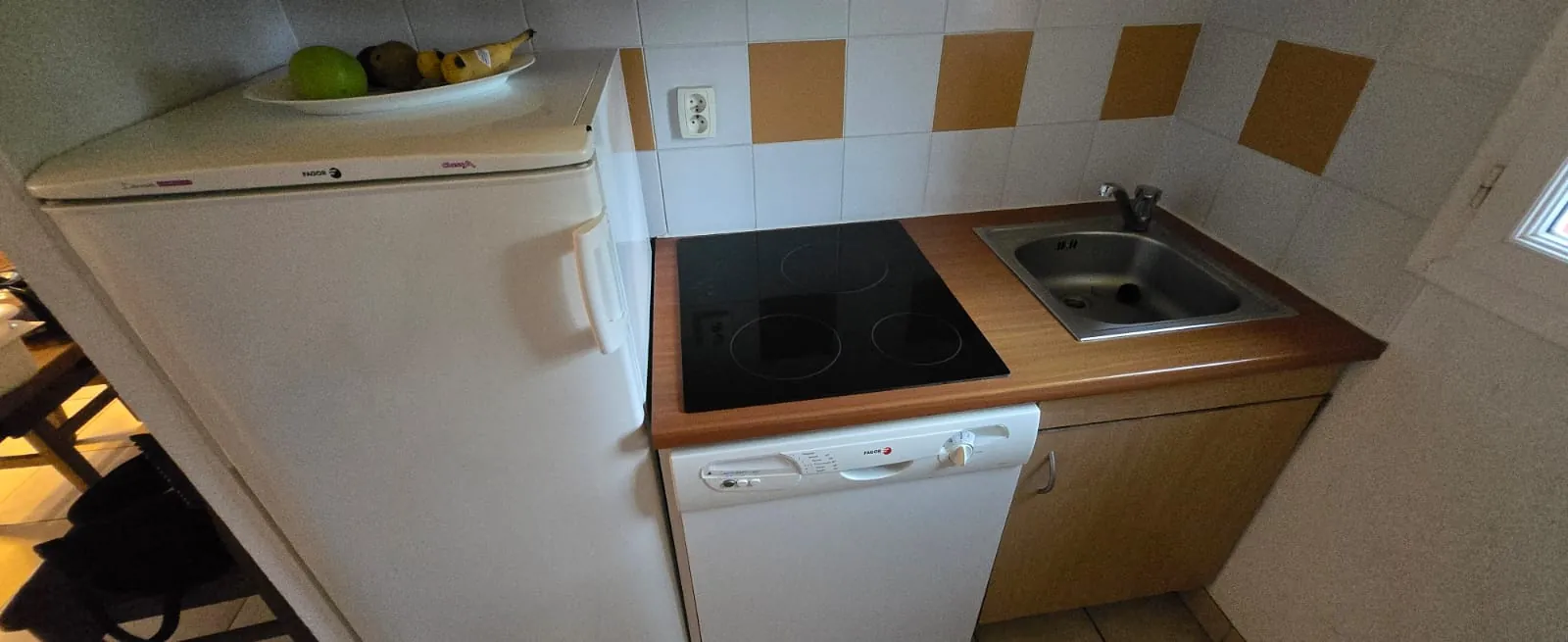 Appartement T3 lumineux à Prayssac avec terrasse et piscine 