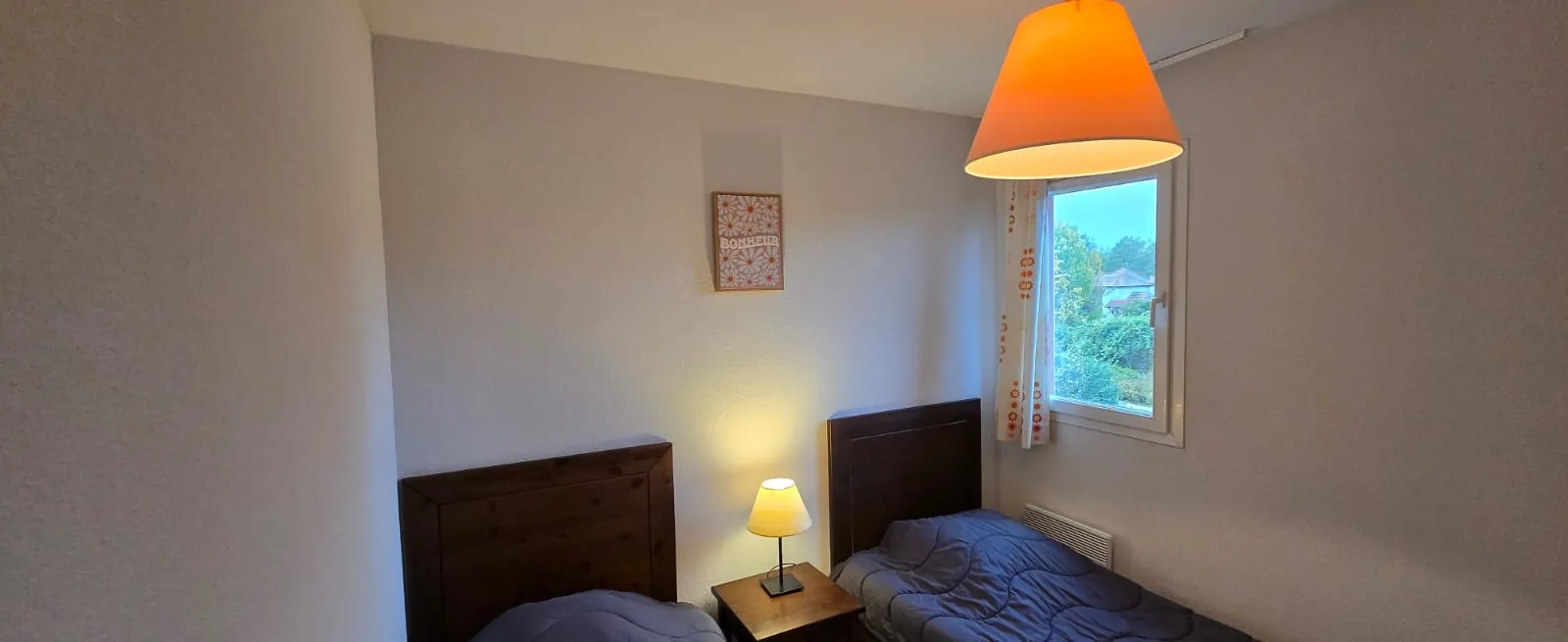 Appartement T3 lumineux à Prayssac avec terrasse et piscine 