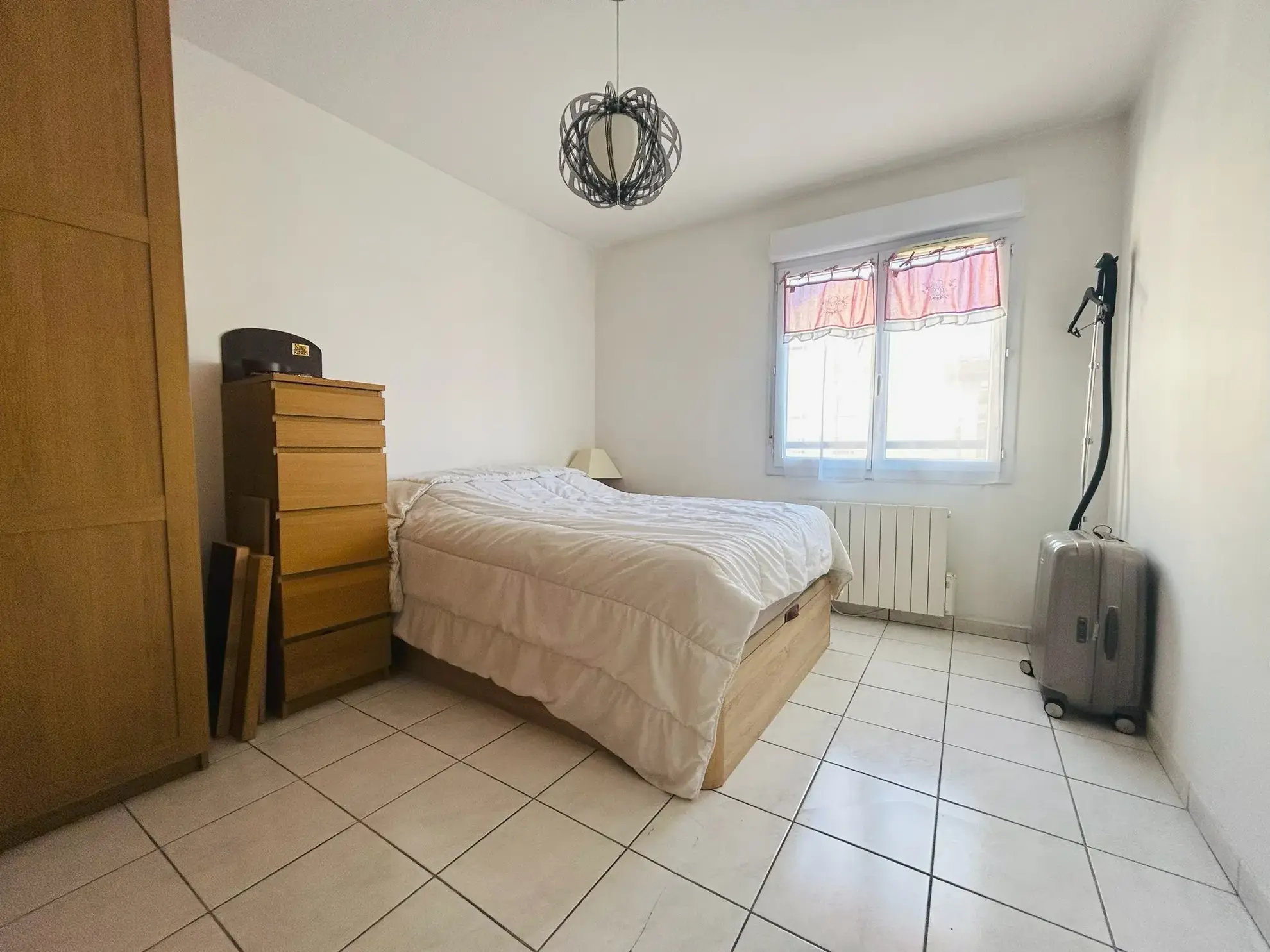 Appartement T2 avec garage à Saint-Étienne, secteur Trefilerie - Résidence standing 