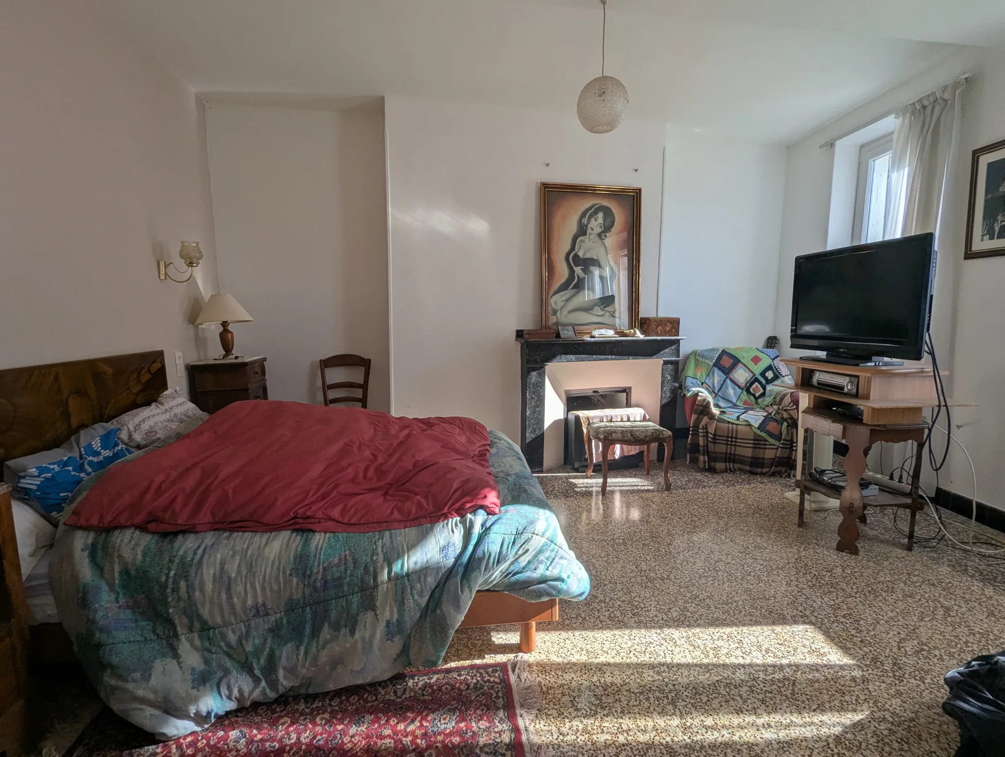 Maison de maître de 160 m² à vendre près de Narbonne avec cour, remise et atelier 