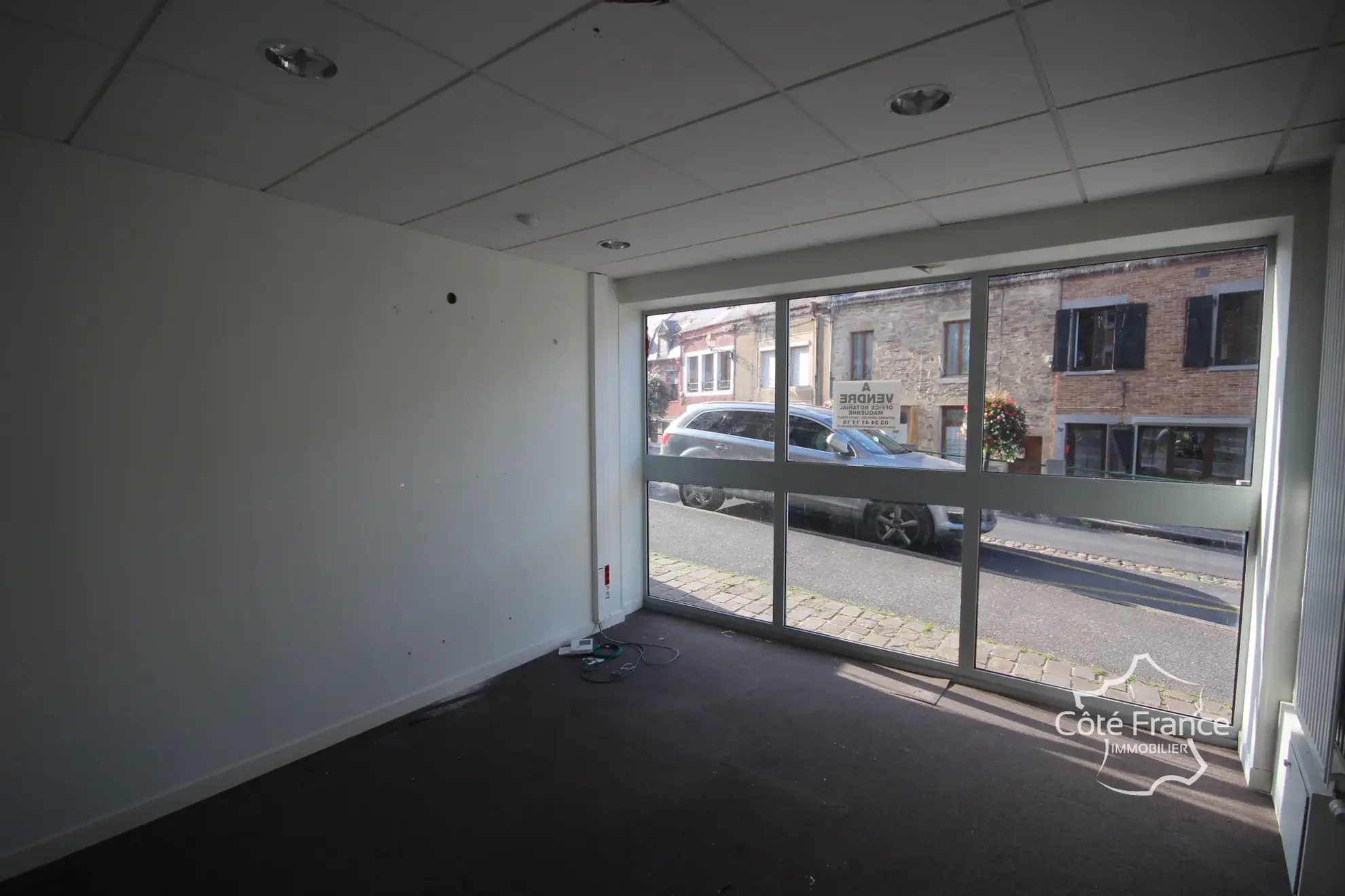 Local commercial de 218 m² à Fumay - Opportunité à saisir 