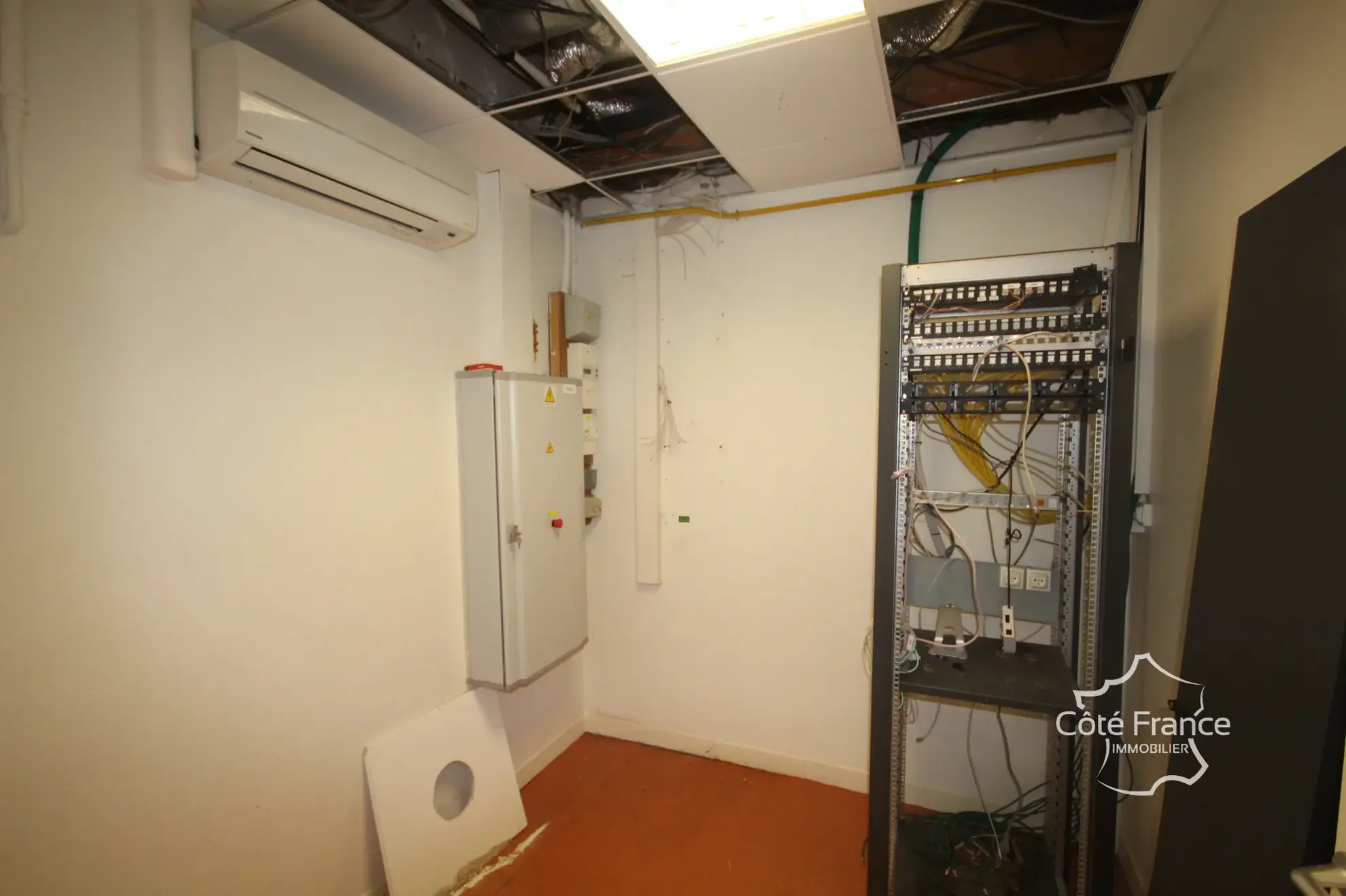 Local commercial de 218 m² à Fumay - Opportunité à saisir 