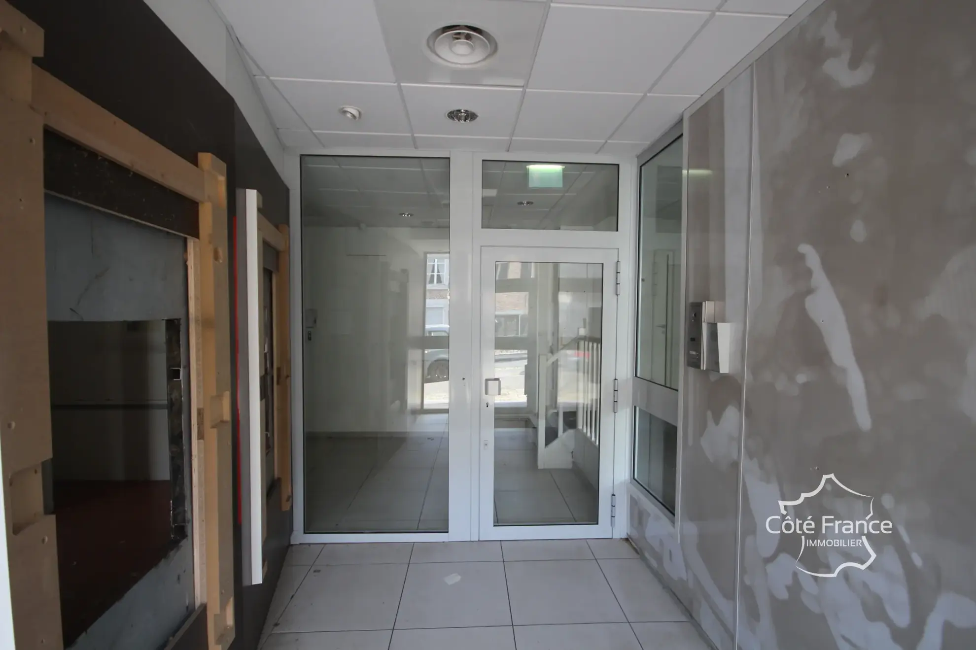 Local commercial de 218 m² à Fumay - Opportunité à saisir 