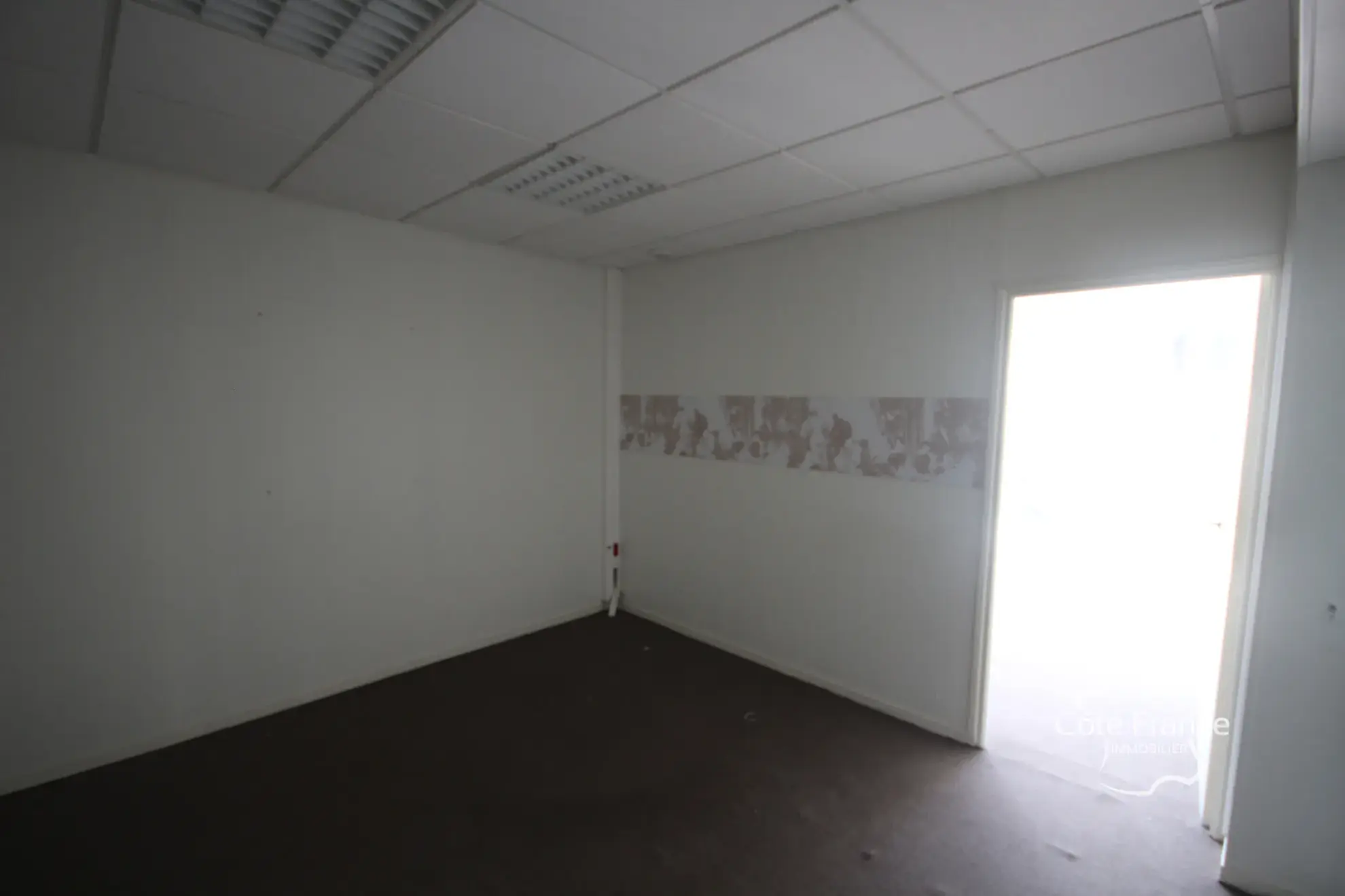 Local commercial de 218 m² à Fumay - Opportunité à saisir 