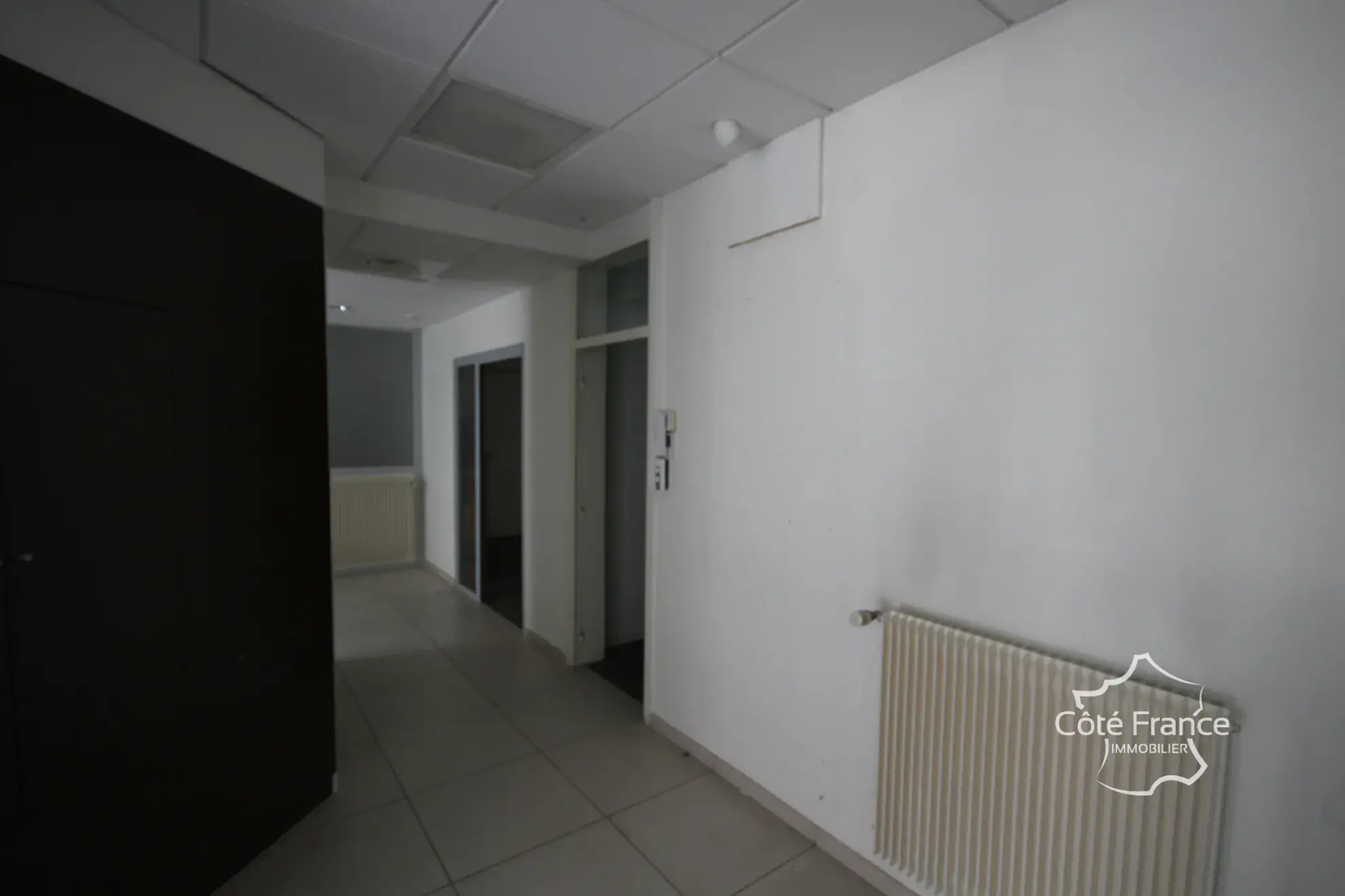 Local commercial de 218 m² à Fumay - Opportunité à saisir 