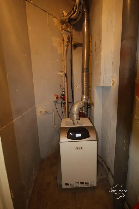 Local commercial de 218 m² à Fumay - Opportunité à saisir 