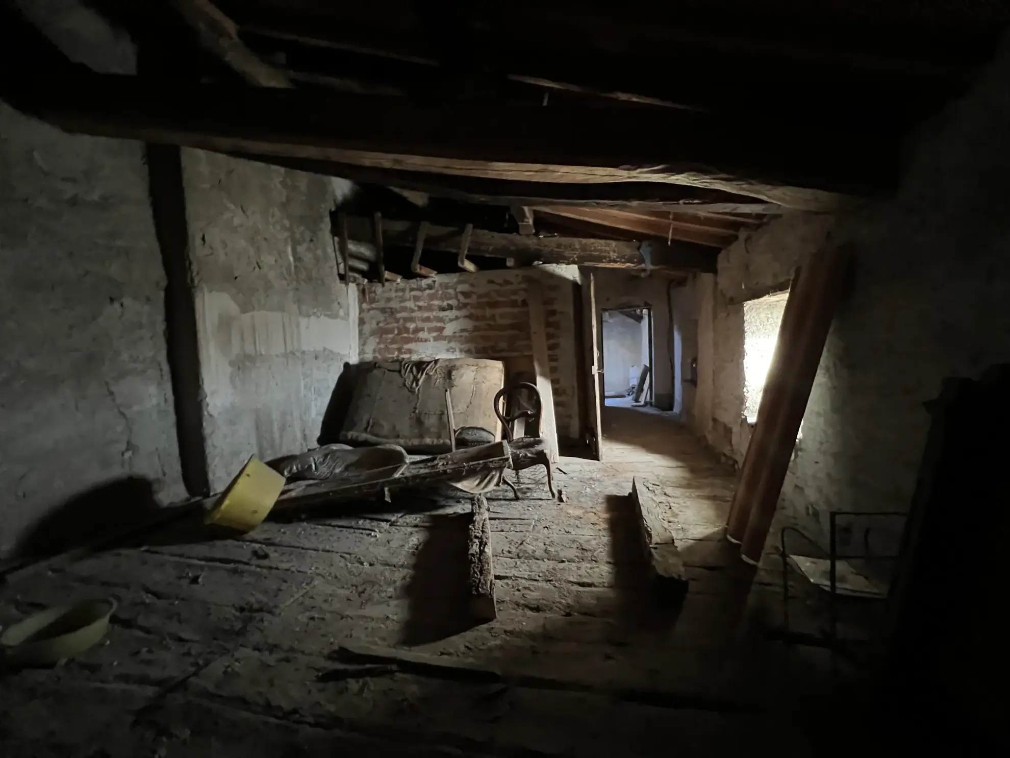 Spacieuse maison bourgeoise avec jardin à Peyriac Minervois, opportunité d'investissement 
