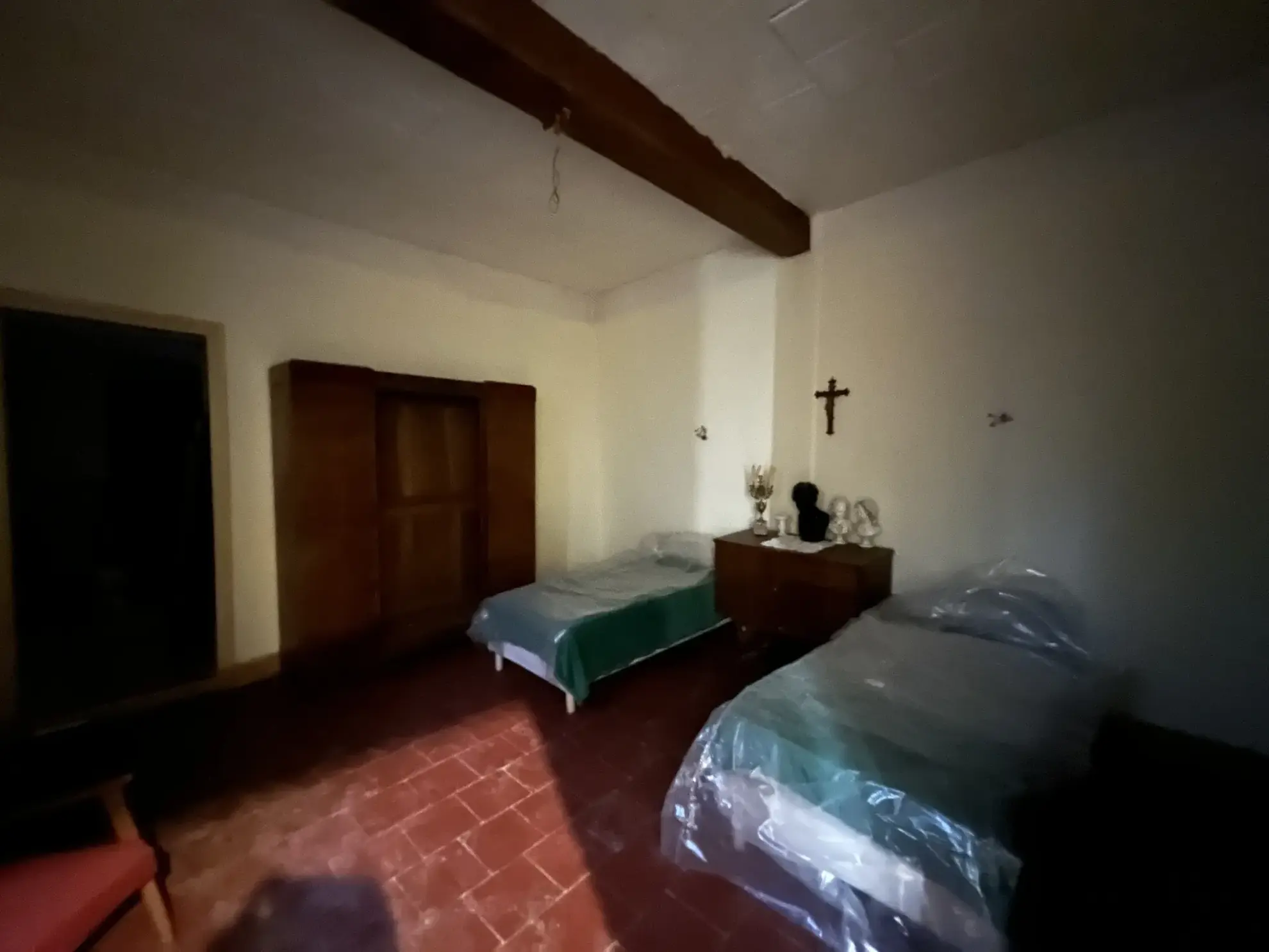 Spacieuse maison bourgeoise avec jardin à Peyriac Minervois, opportunité d'investissement 