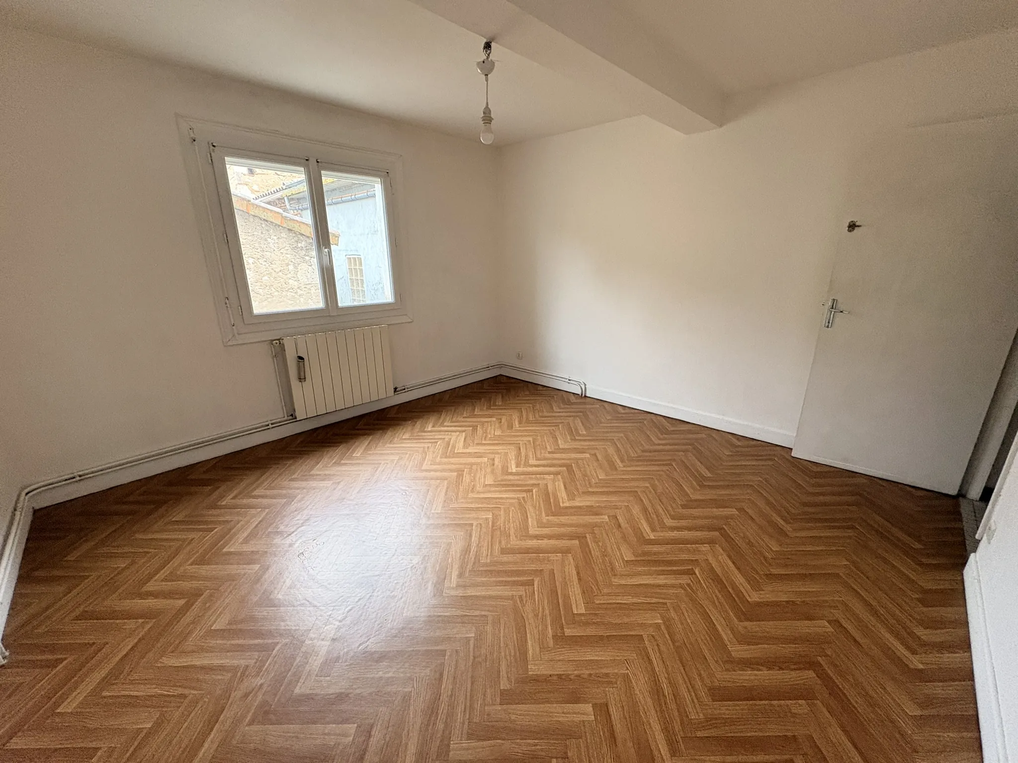 Maison de ville de 118 m² avec toit-terrasse à Colayrac-Saint-Cirq 