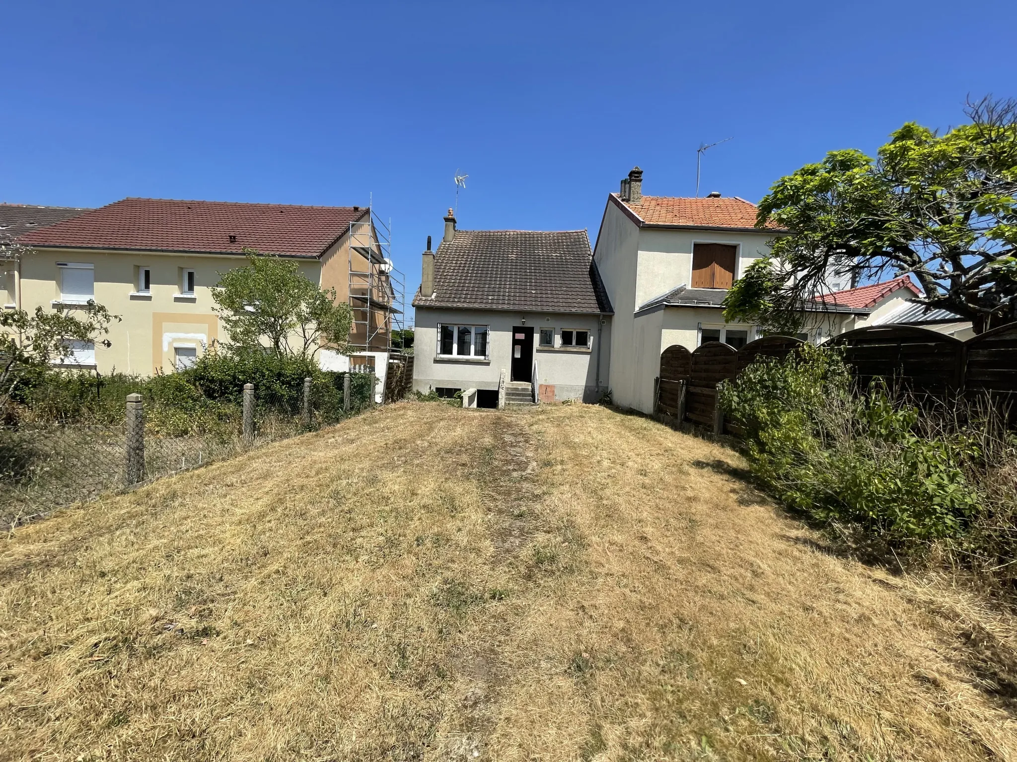 Maison à vendre au Le Mans secteur Maroc / Geneslay avec jardin et garage