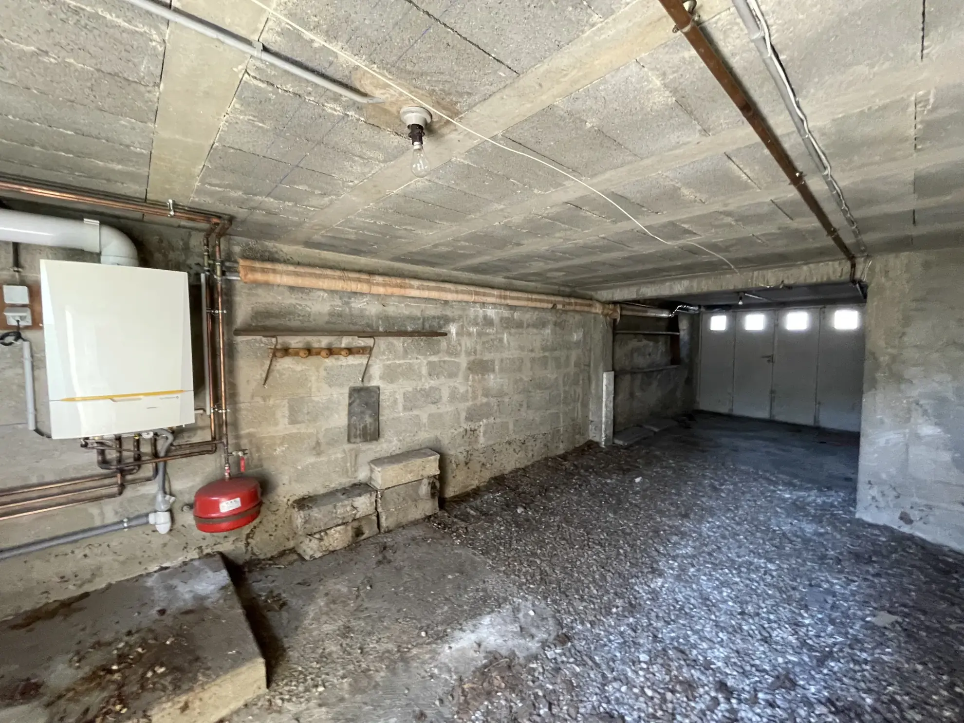 Maison à vendre au Le Mans secteur Maroc / Geneslay avec jardin et garage 