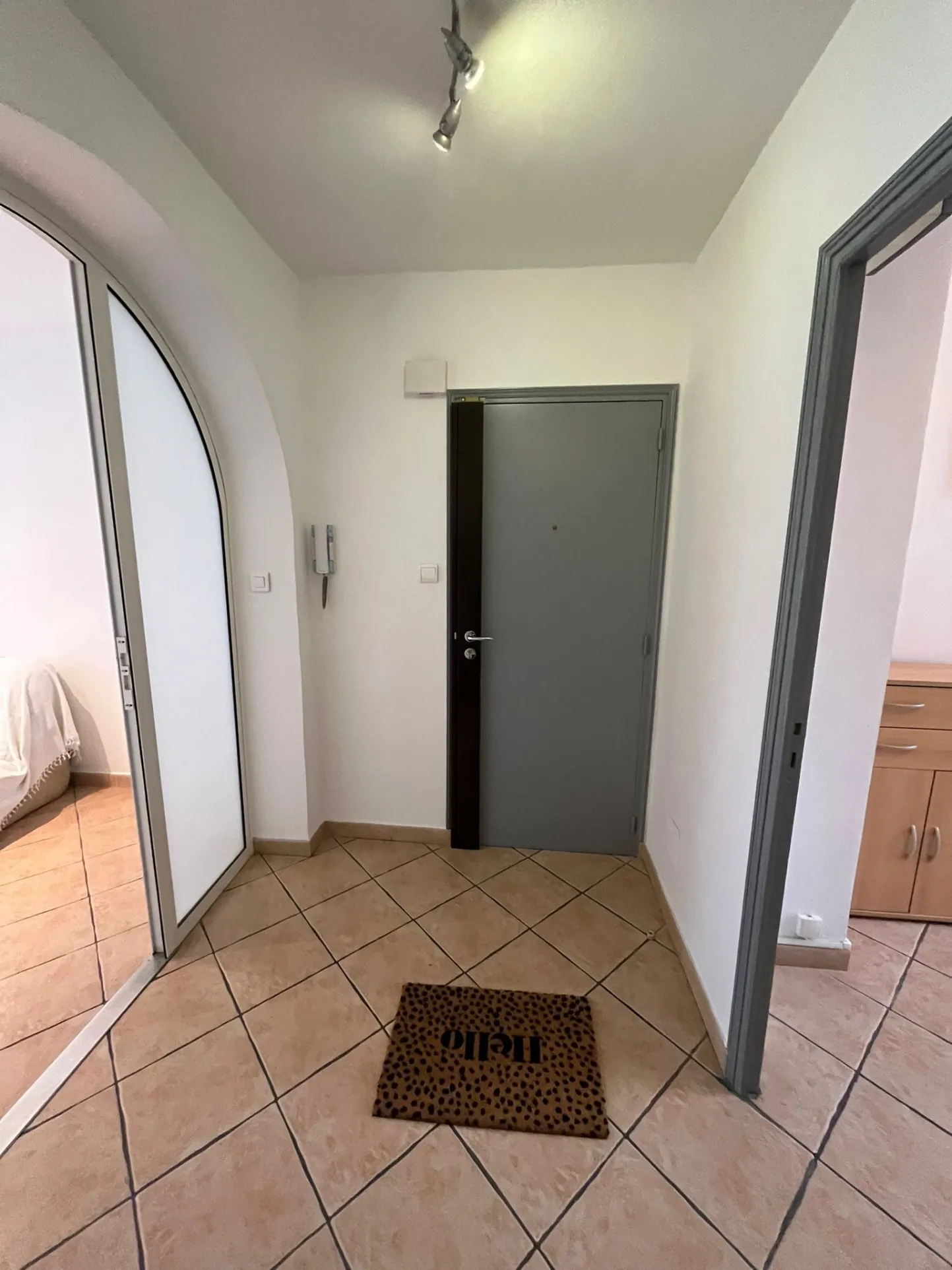 Bel appartement T3 de 59 m² en vente au centre de Six-Fours les Plages 