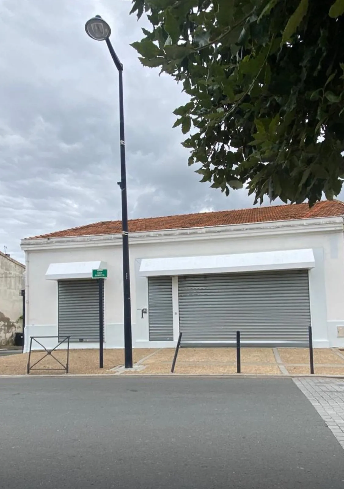 Maison de 140 m² avec garage, cour et sous-sol à Cenon - Opportunité immobilière