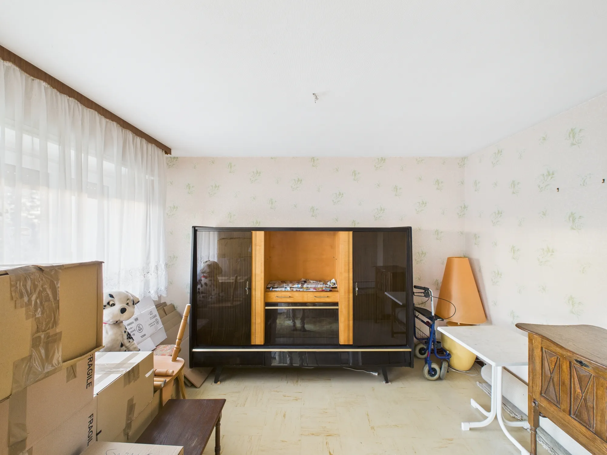 Appartement T4 lumineux de 80 m² au cœur de Saint-Louis face à la gare 