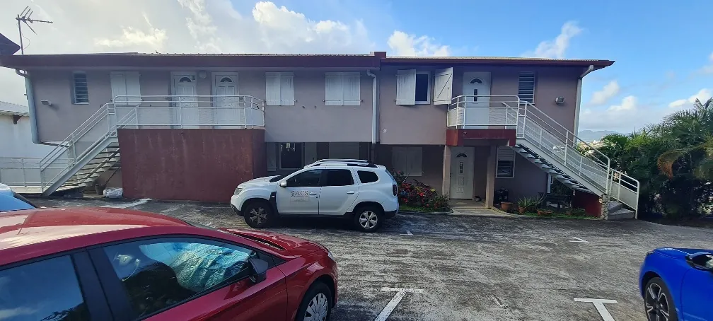 Appartement F3 avec vue mer à Fort-de-France - Immobilier résidentiel