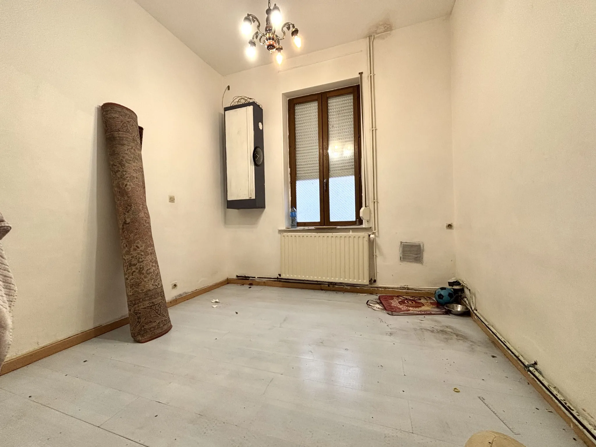 Maison de 95 m² louée à Roubaix avec 4 chambres et rentabilité de 10 % 