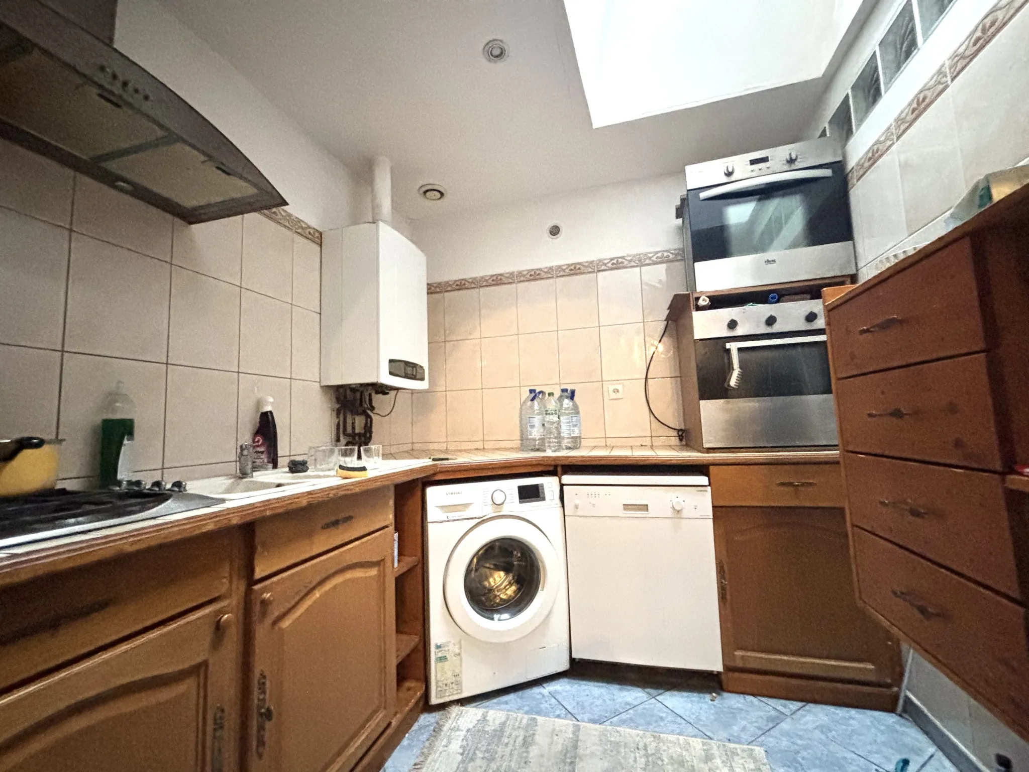 Maison de 95 m² louée à Roubaix avec 4 chambres et rentabilité de 10 % 