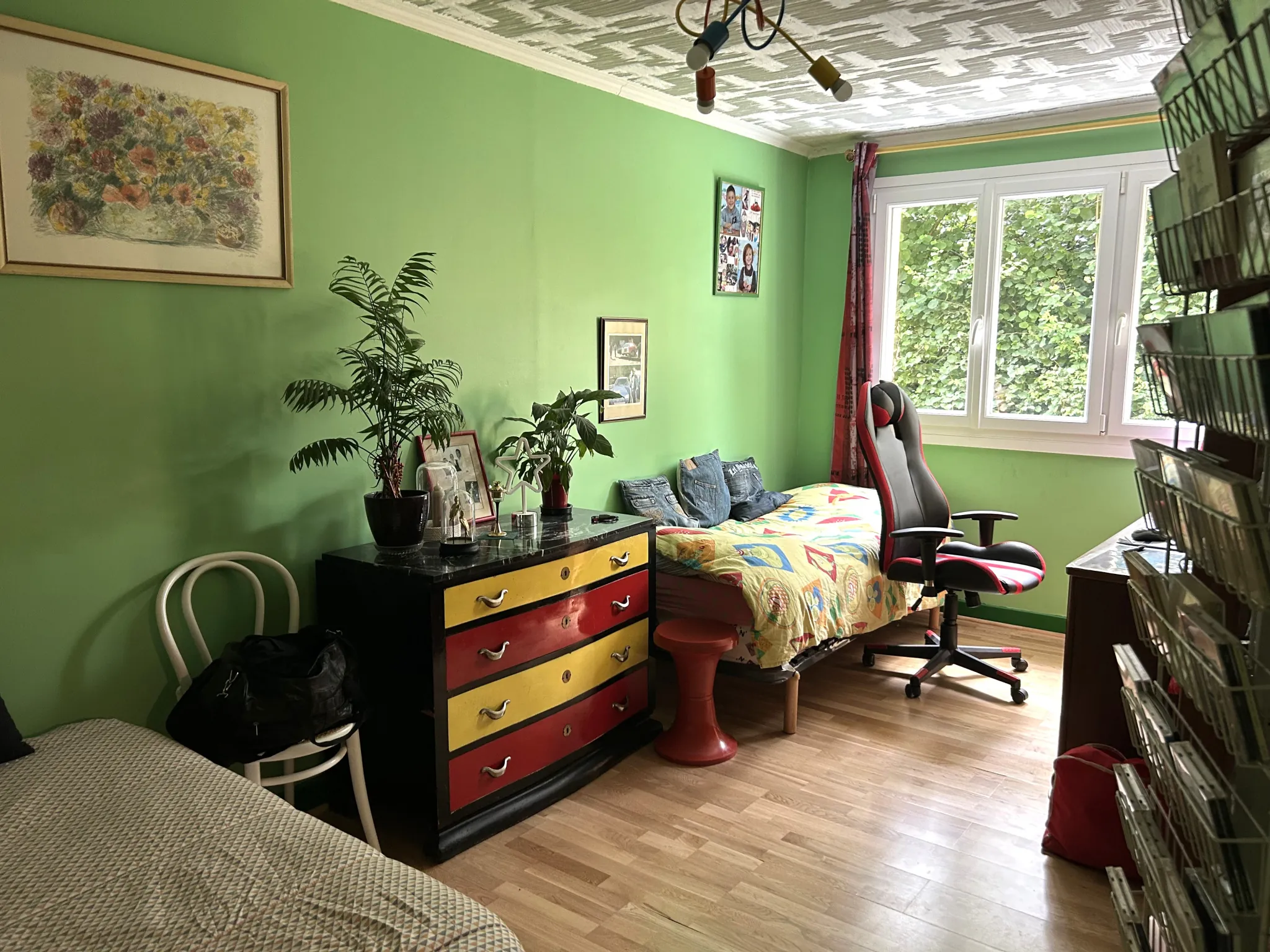 Maison avec hangar de 400 m² et terrain à proximité d'Autun 