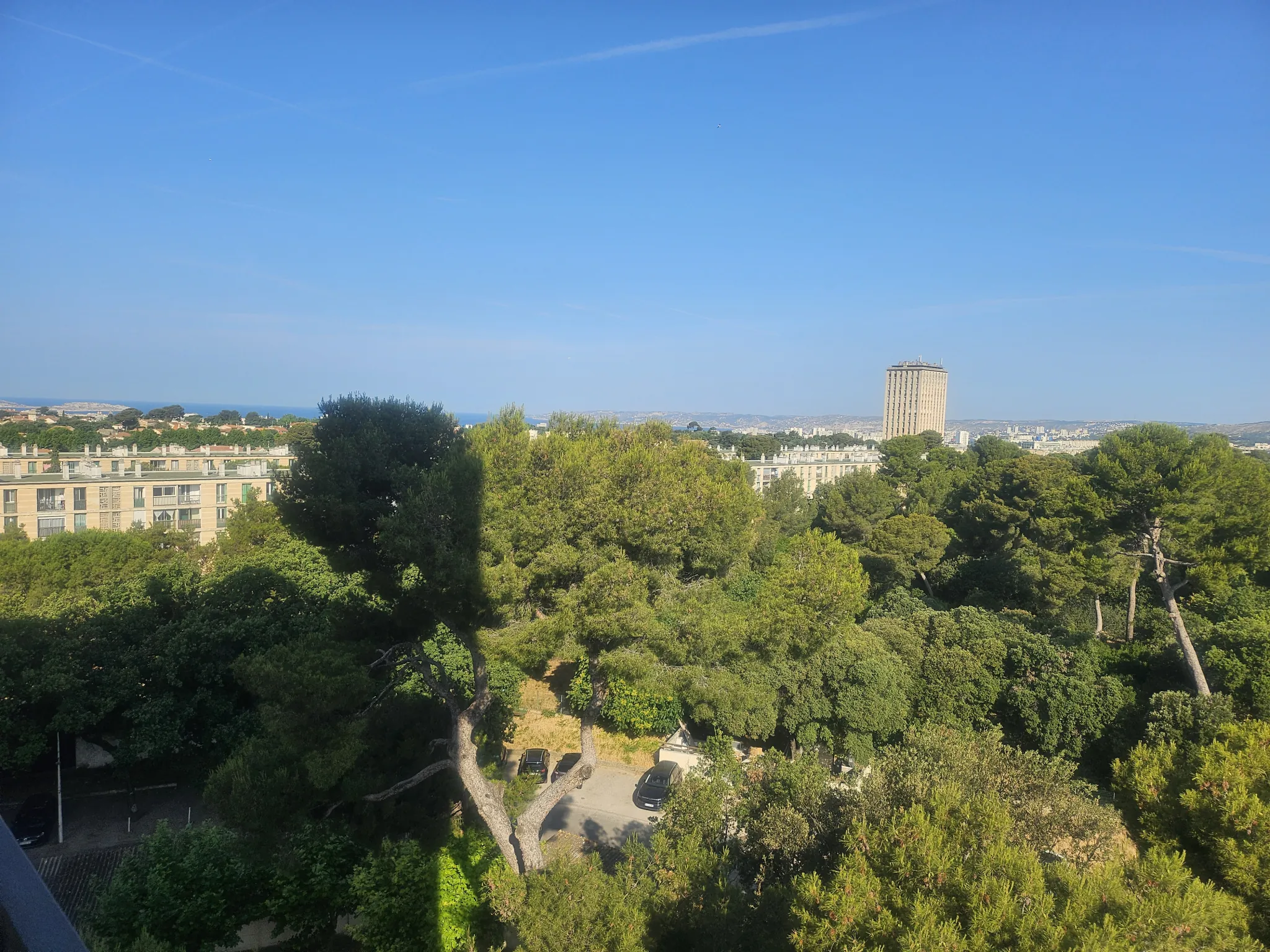 Appartement T3/4 avec vue mer à Marseille sur le plateau de Montolivet 