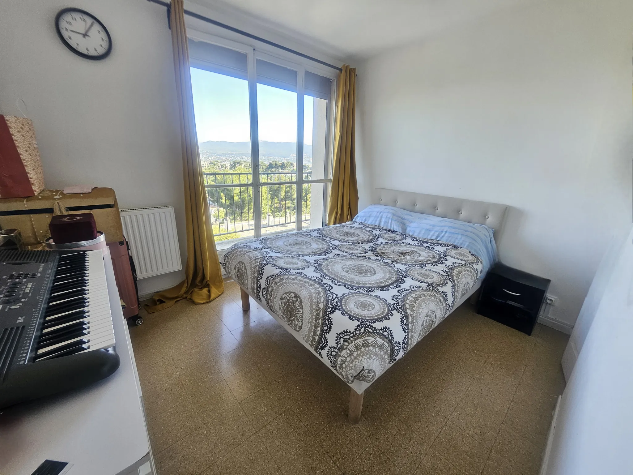 Appartement T3/4 avec vue mer à Marseille sur le plateau de Montolivet 