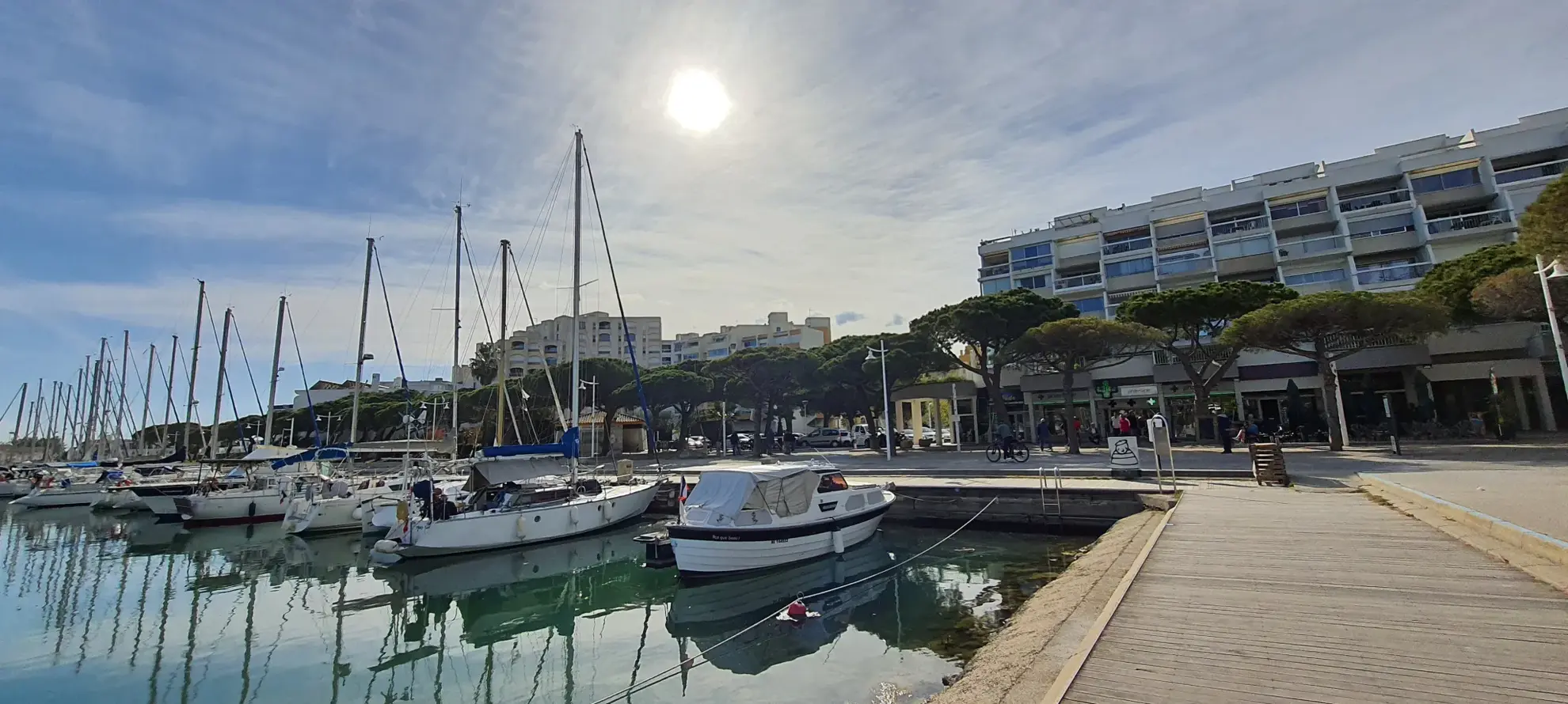 Appartement T2 avec terrasse vue port à Carnon-Plage 