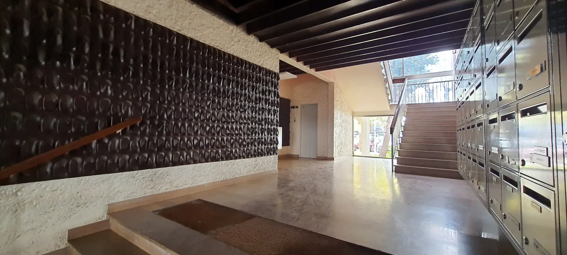 Appartement T2 avec terrasse vue port à Carnon-Plage 