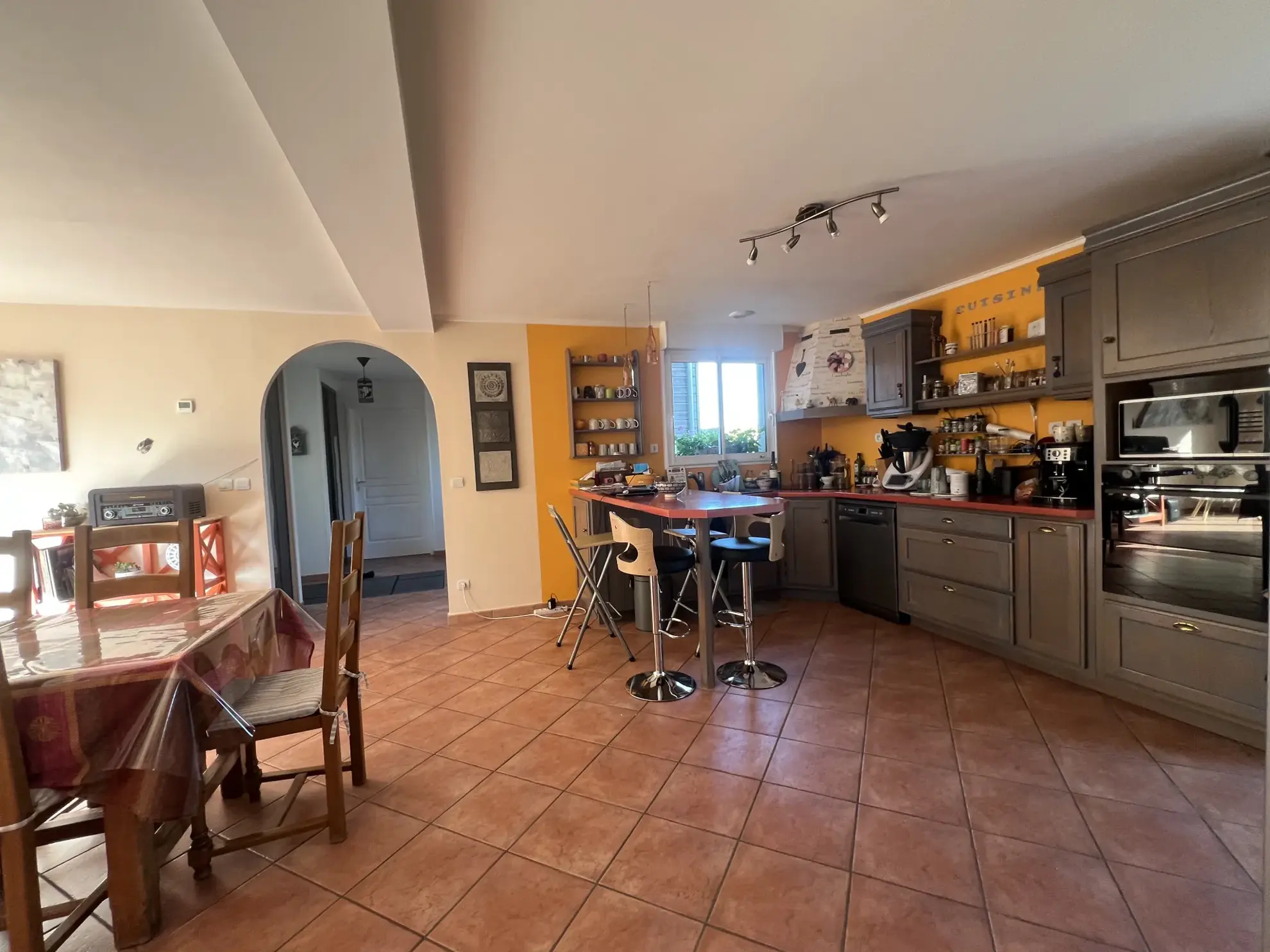 Maison moderne 156 m² avec 6 chambres à Alençon et Carrouges 
