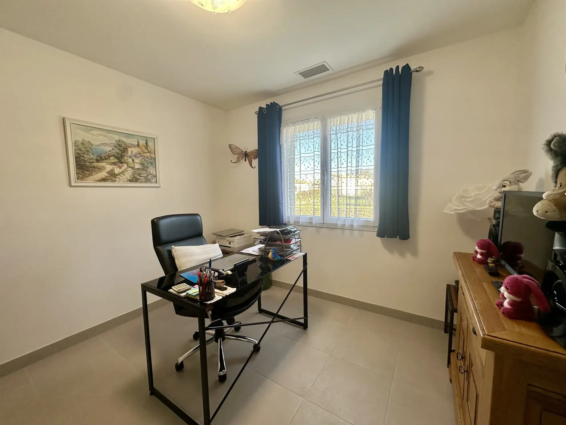 Maison récente de plain-pied avec grand garage et terrain piscinable à Taurize 