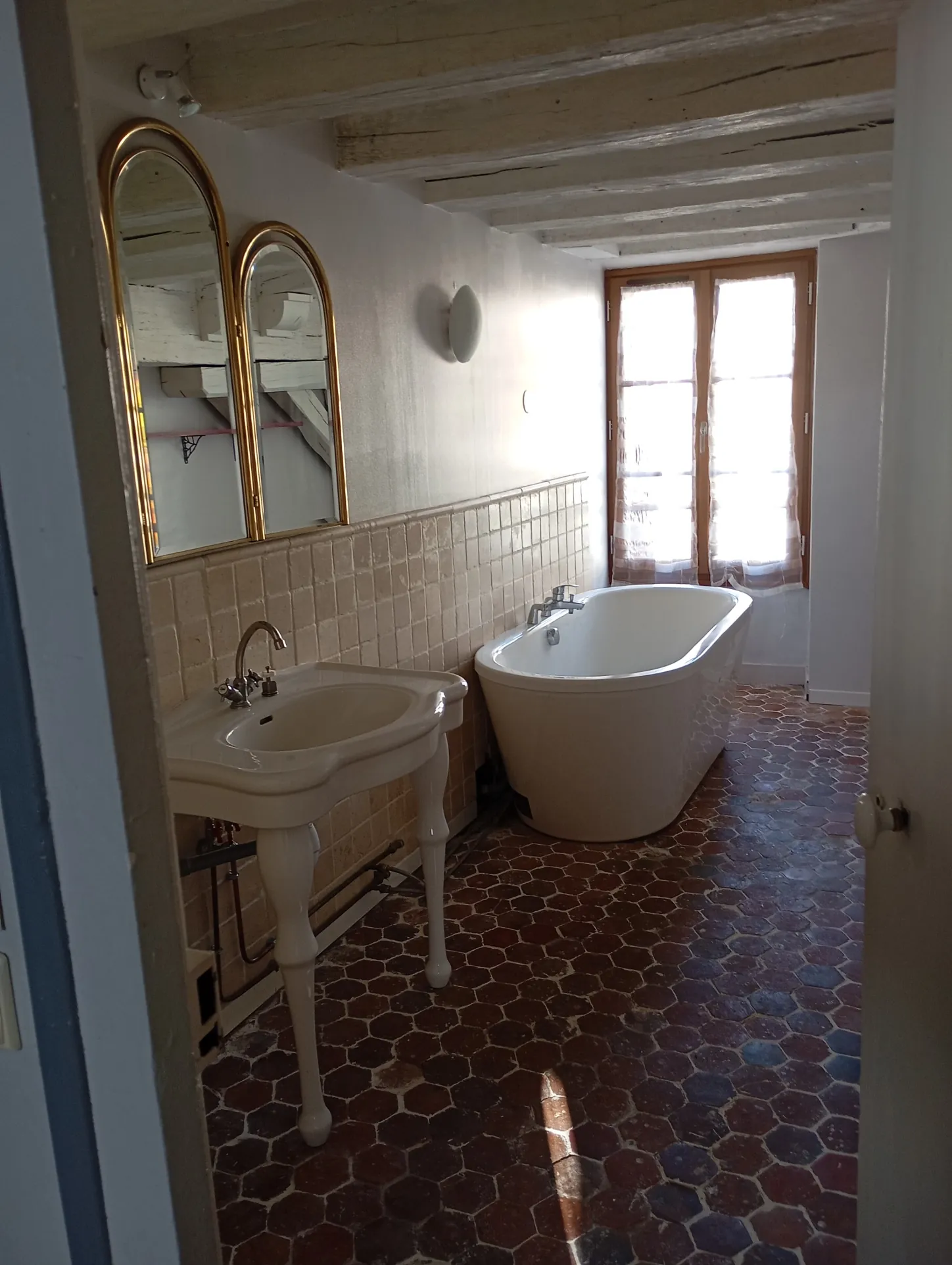 Belle maison de 130 m² avec jardin à Rozay-en-Brie – Secteur calme 