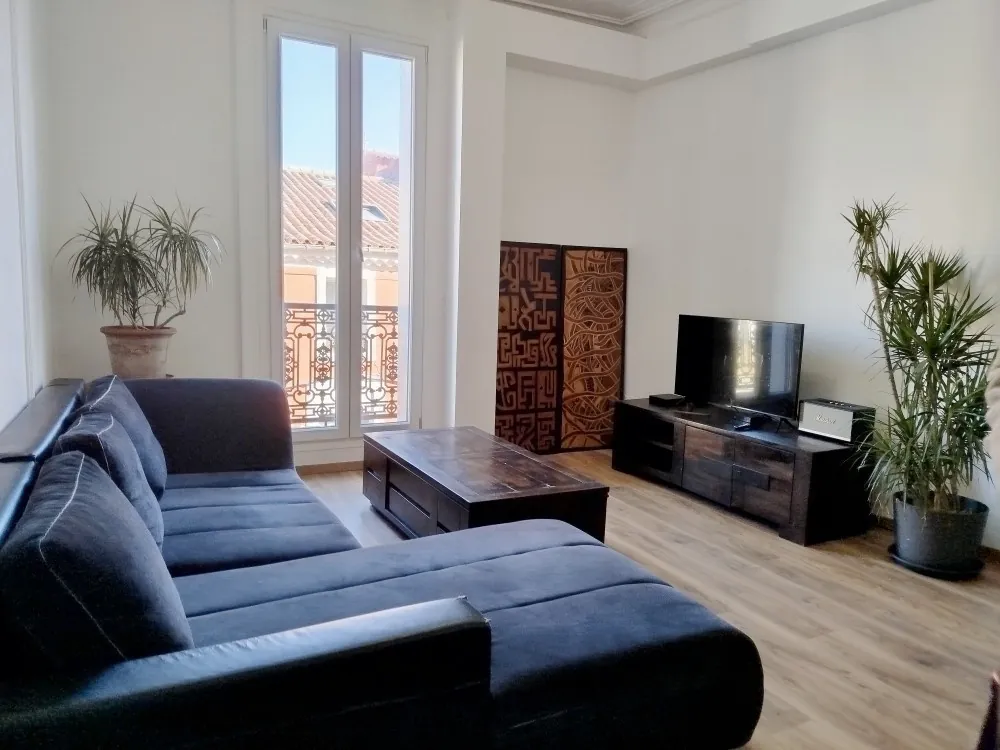 Appartement T3 lumineux de 75 m² en hyper-centre de Sète